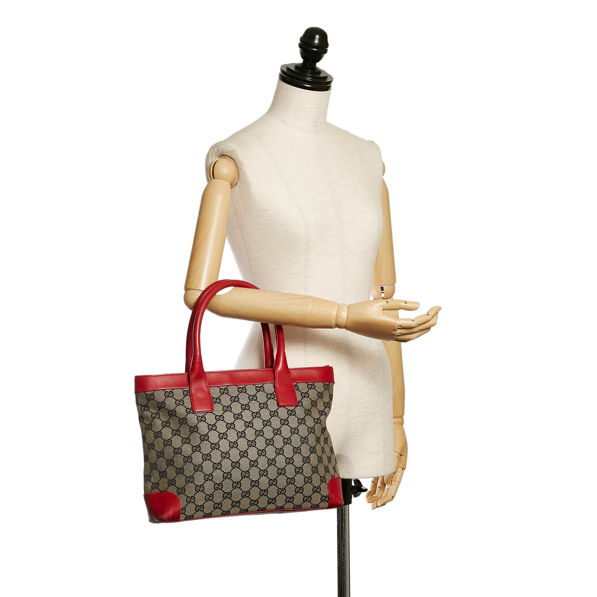 Gucci GG Canvas Tote Bag (SHG-34723)