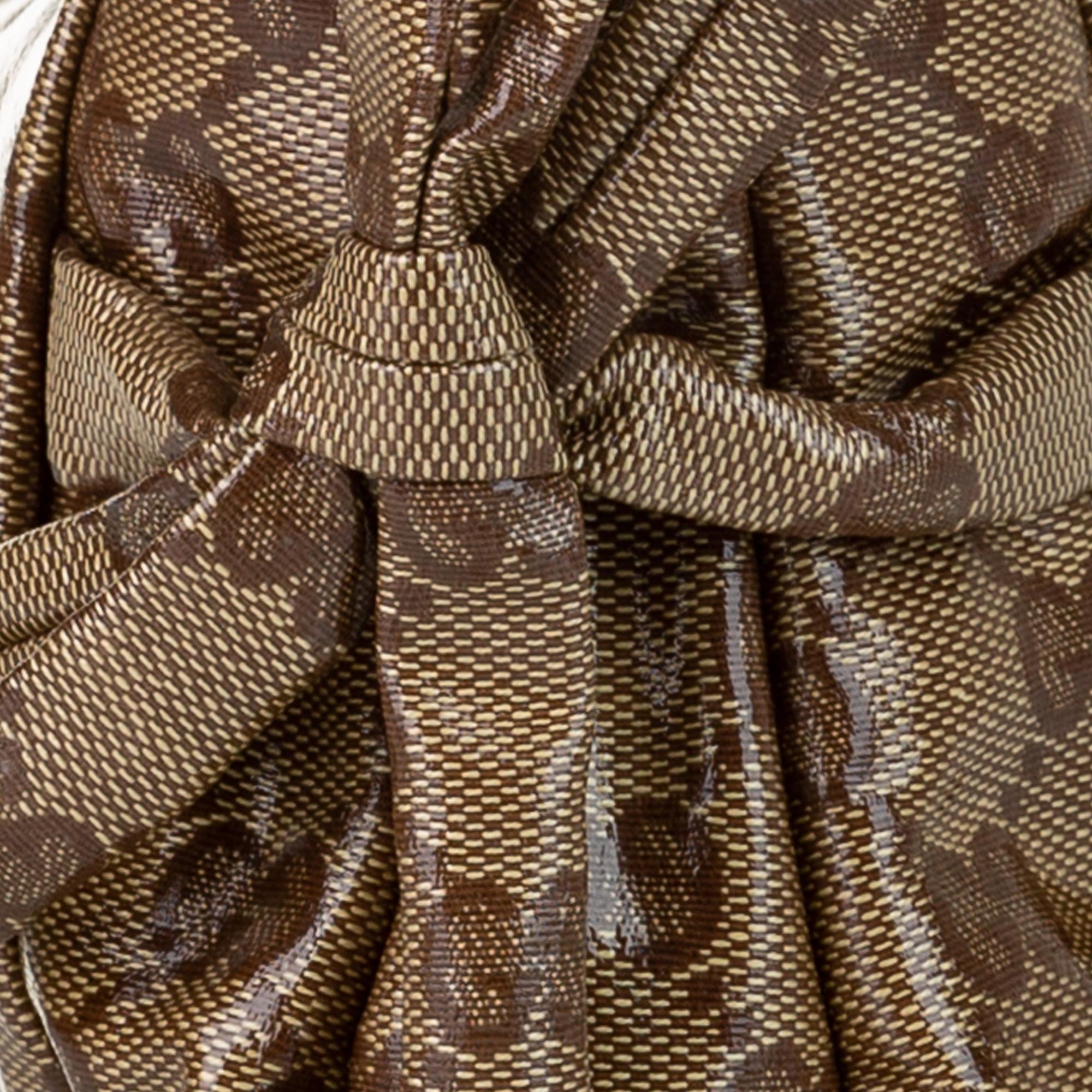 Gucci GG Crystal Hysteria Clutch Bag (SHG-32030)