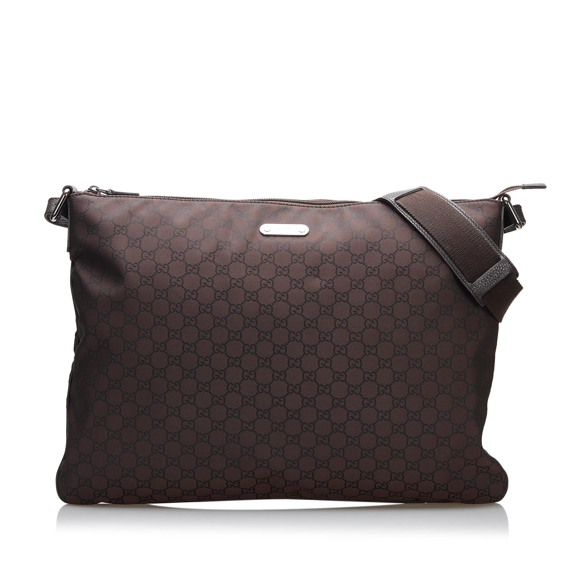 Gucci GG Nylon Crossbody Bag (SHG-36786)