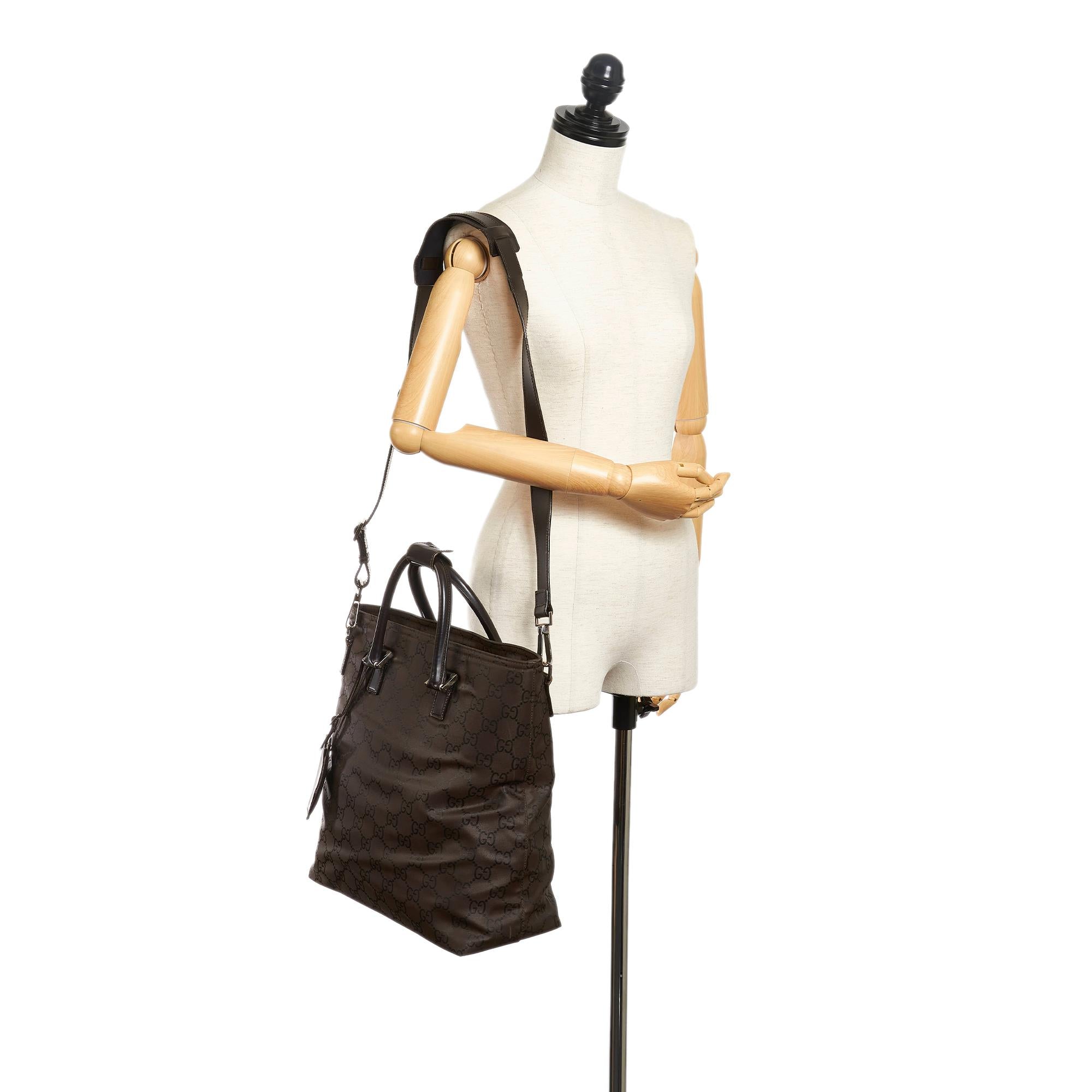 Gucci GG Nylon Satchel (SHG-32203)