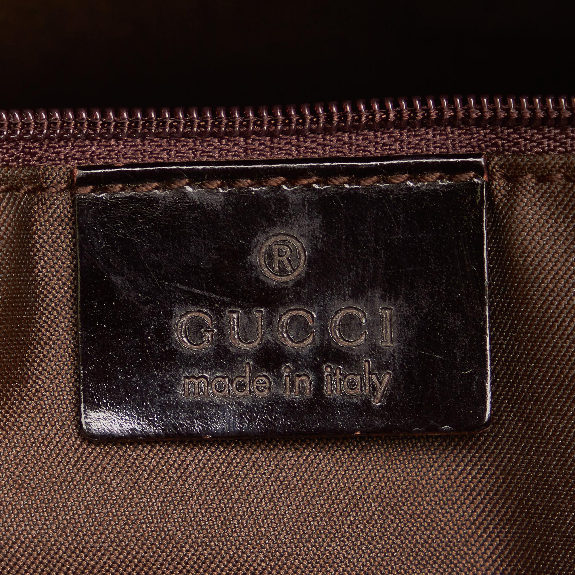 Gucci GG Nylon Shoulder Bag (SHG-32343)