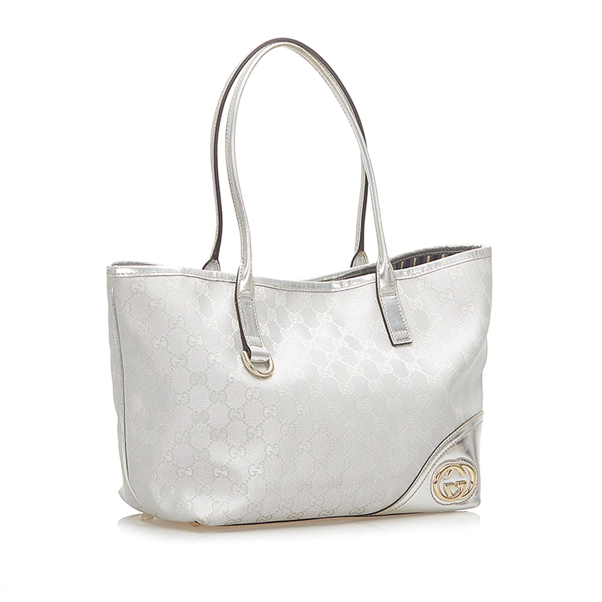 Gucci GG Nylon Tote Bag (SHG-32362)