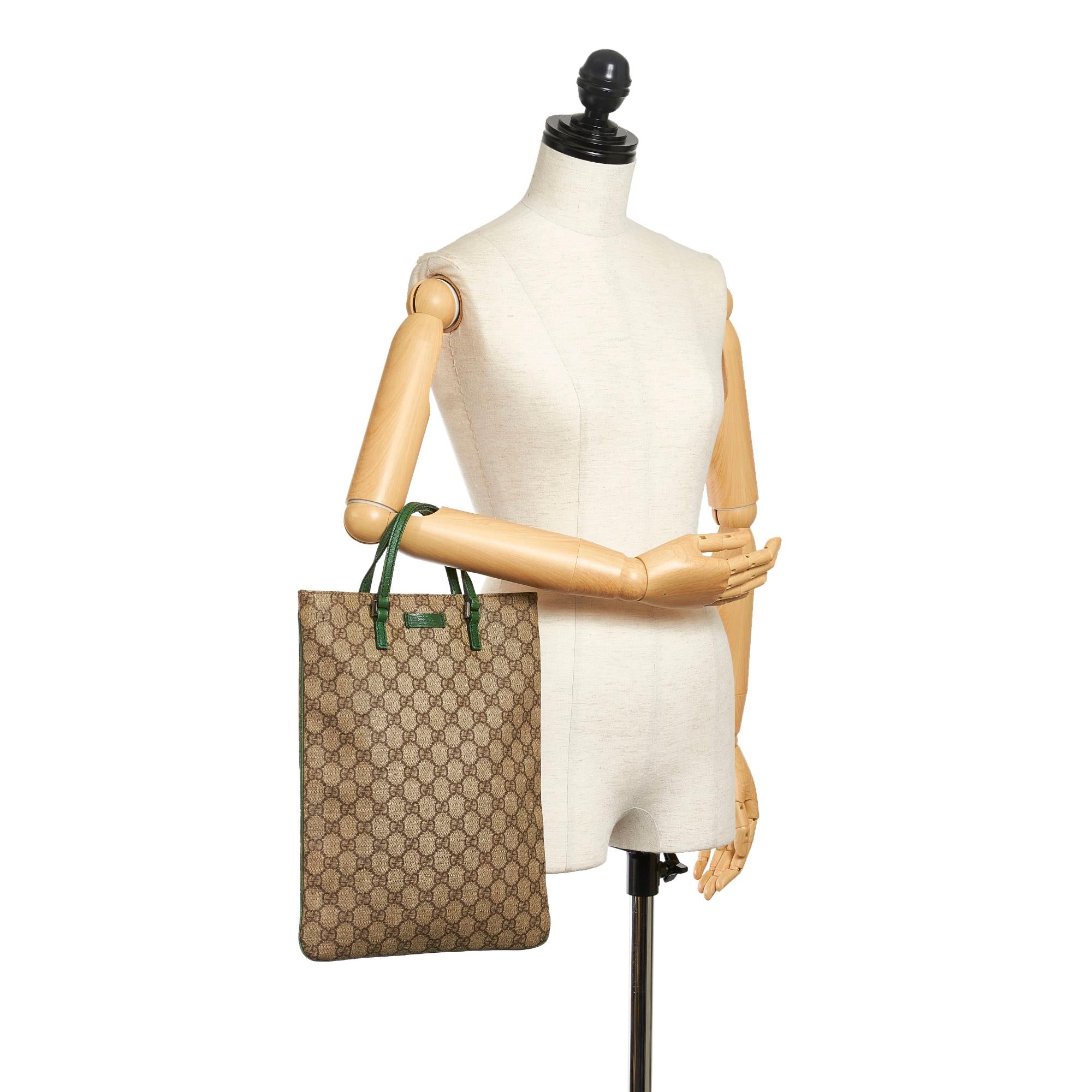 Gucci GG Supreme Tote Bag (SHG-31997)