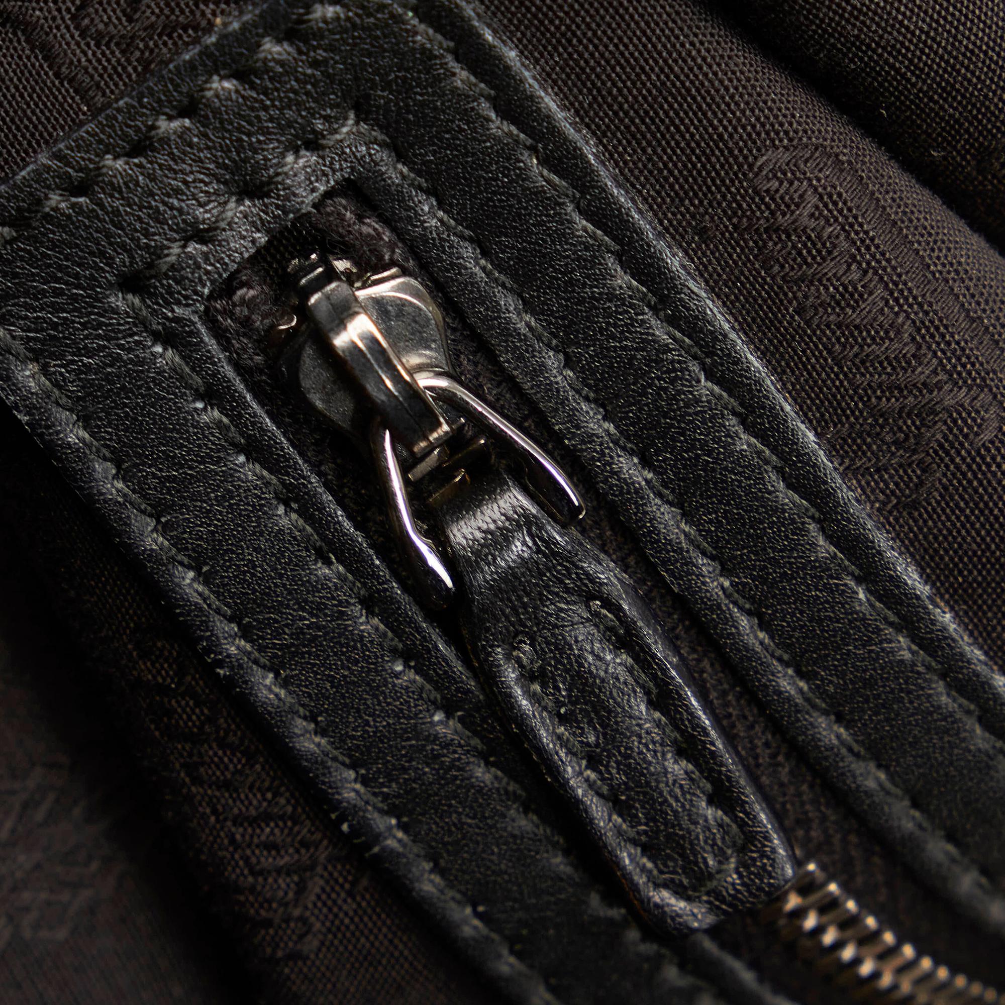 Gucci Galaxy Chain Leather Shoulder Bag (SHG-30815)