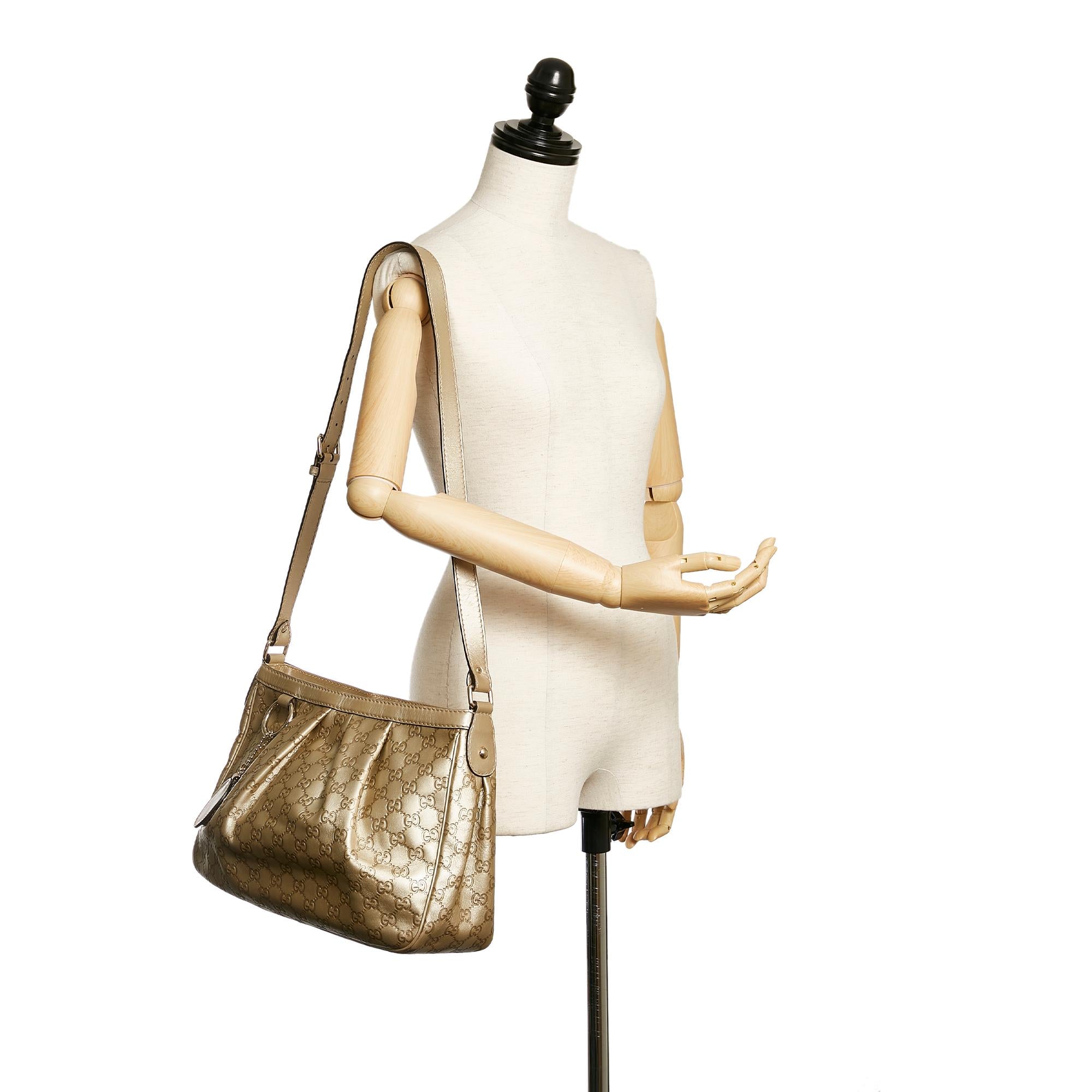 Gucci Guccissima Sukey Crossbody Bag (SHG-28351)