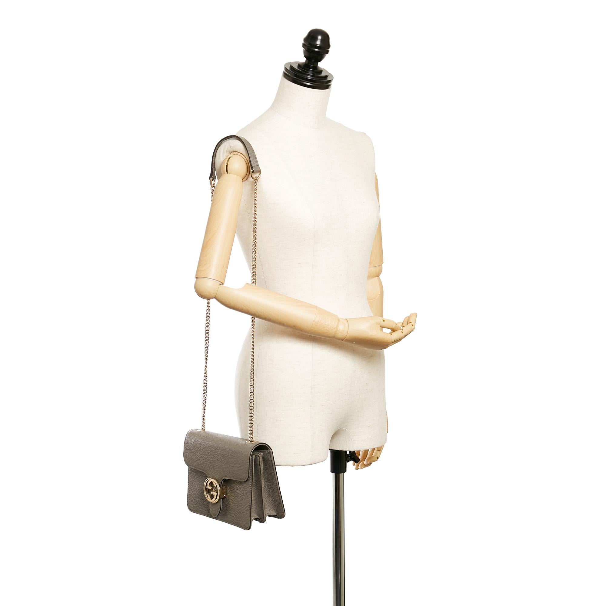 Gucci Interlocking G Chain Leather Crossbody Bag (SHG-27682)