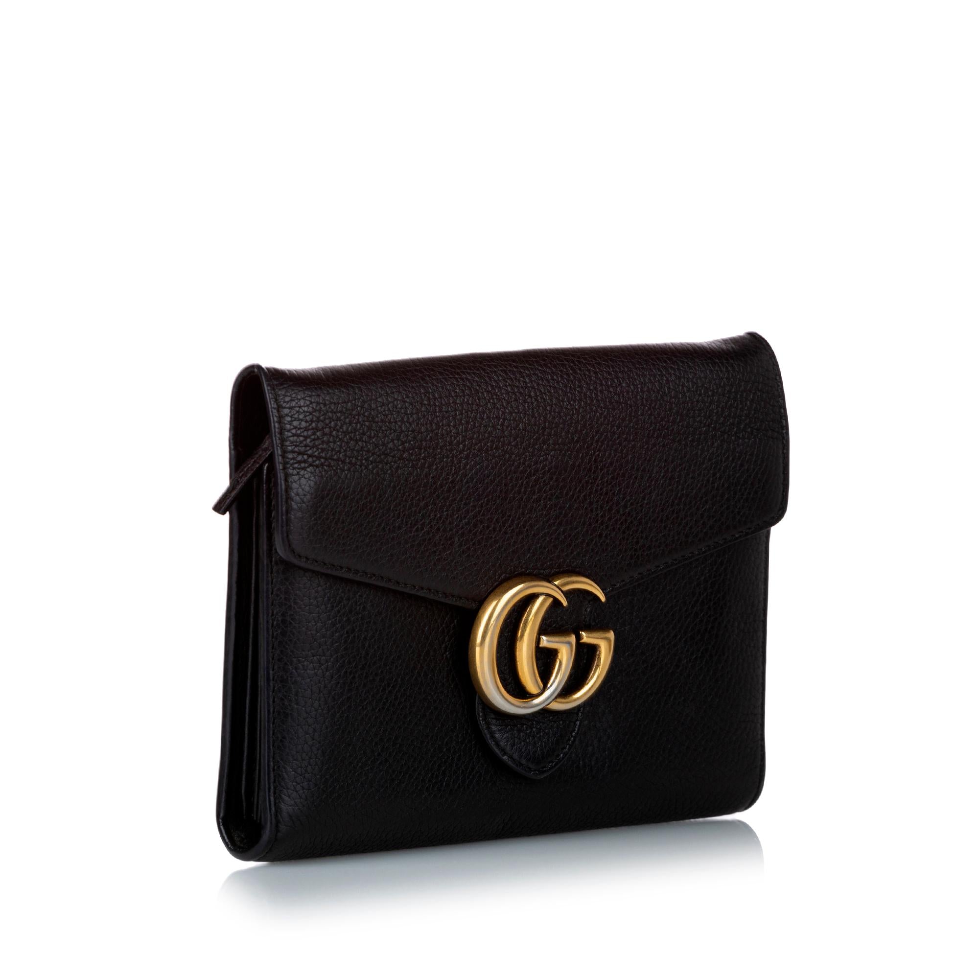 Gucci Interlocking G Chain Leather Crossbody Bag (SHG-29556)