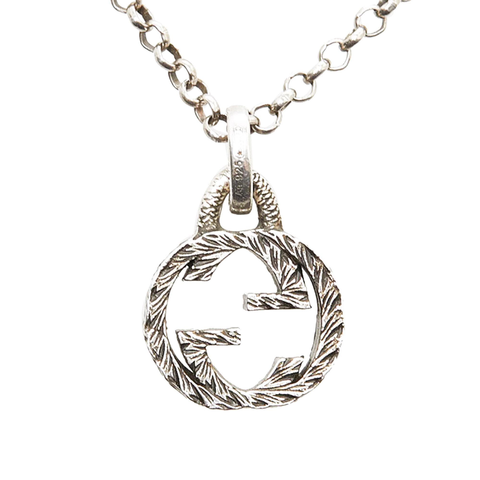 Gucci Interlocking G Pendant Necklace (SHG-TwGZdI)