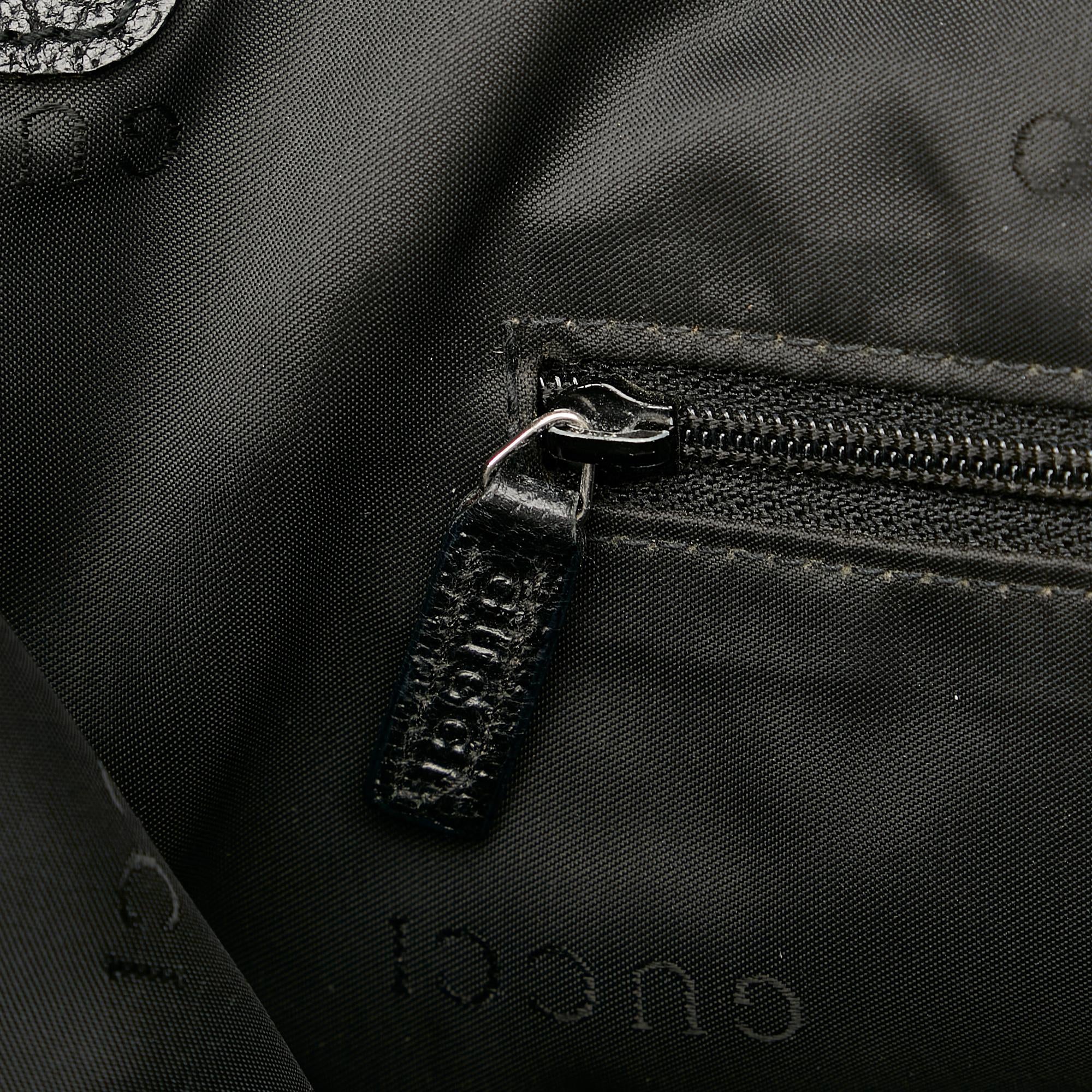 Gucci Jackie Nylon Shoulder Bag (SHG-23927)