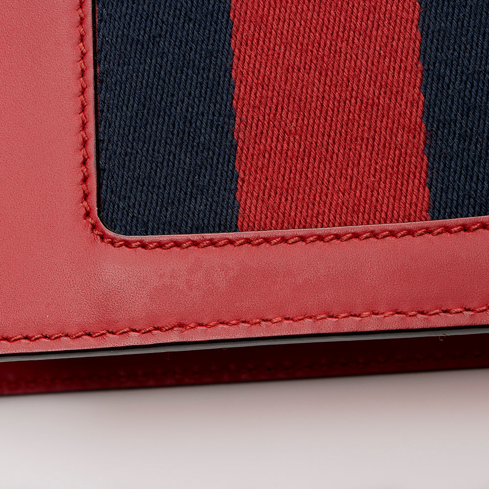 Gucci Leather Sylvie Mini Chain Bag (SHF-22529)