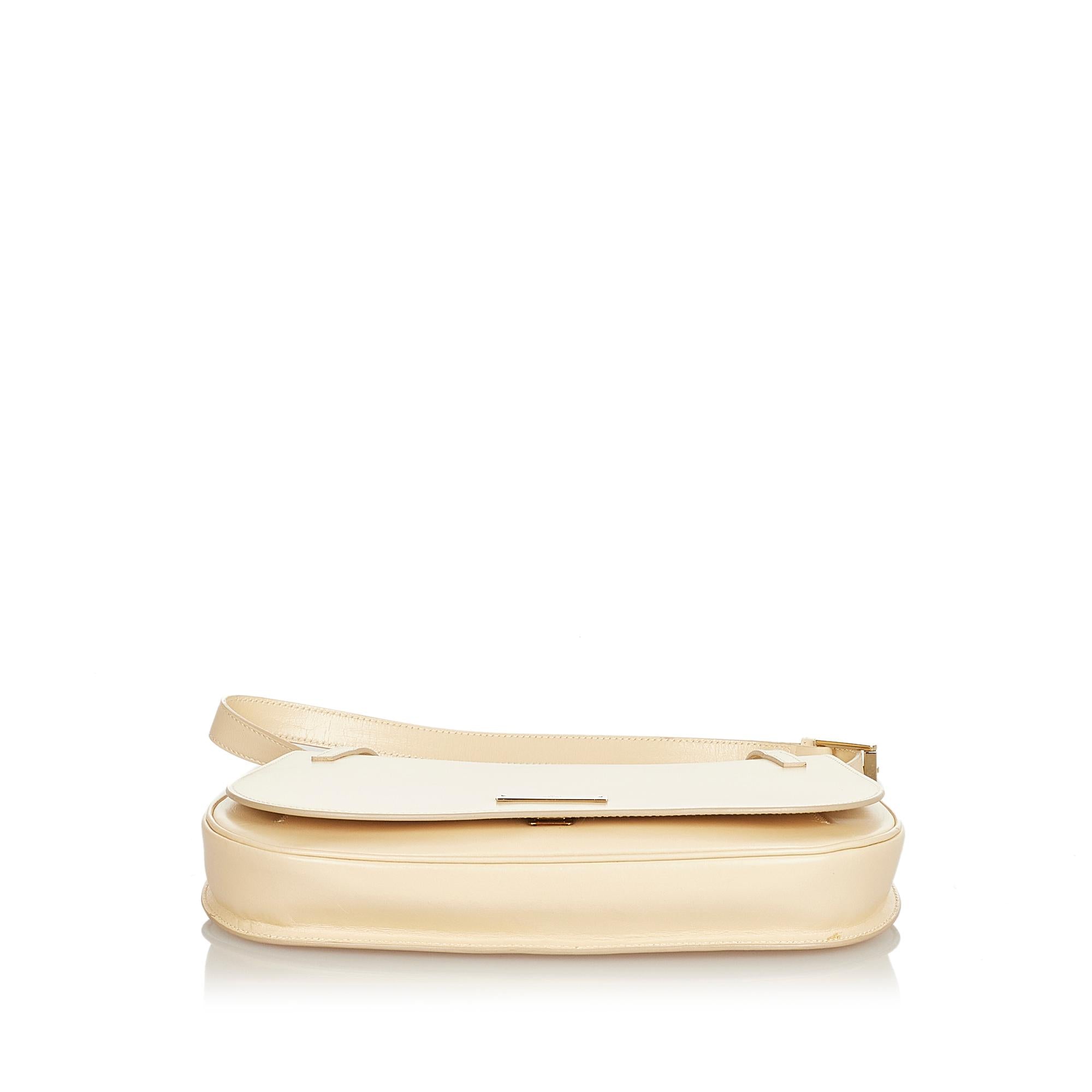 Gucci Leather Shoulder Bag (SHG-25877)