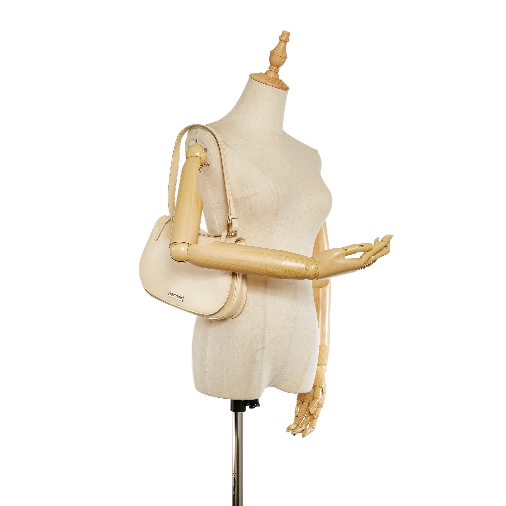 Gucci Leather Shoulder Bag (SHG-25877)