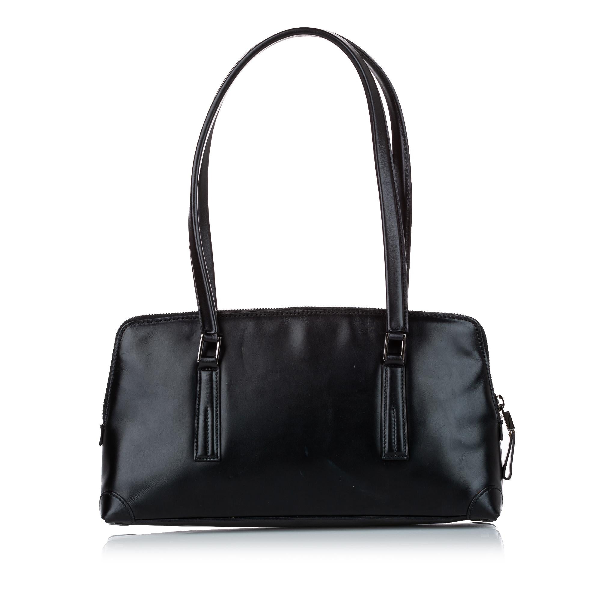 Gucci Leather Shoulder Bag (SHG-28476)