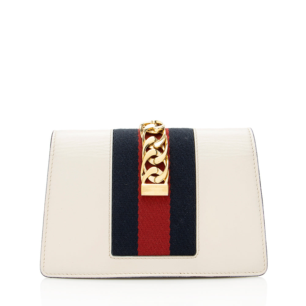 Gucci Leather Sylvie Super Mini Bag (SHF-19428)