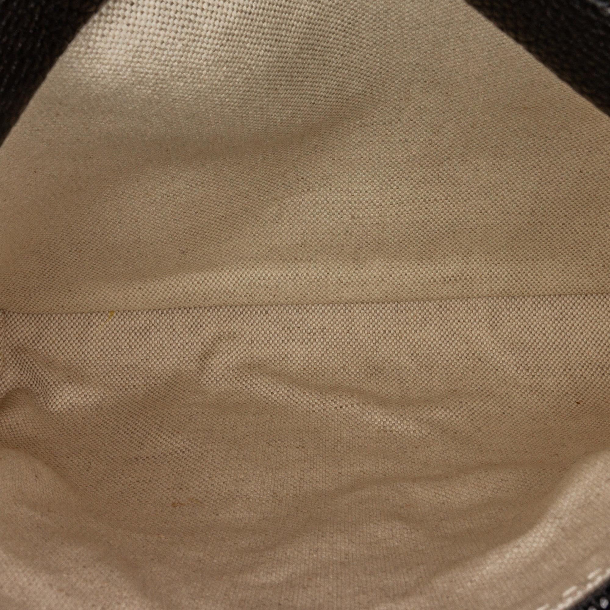 Gucci Logo Leather Leather Backpack (SHG-34609)