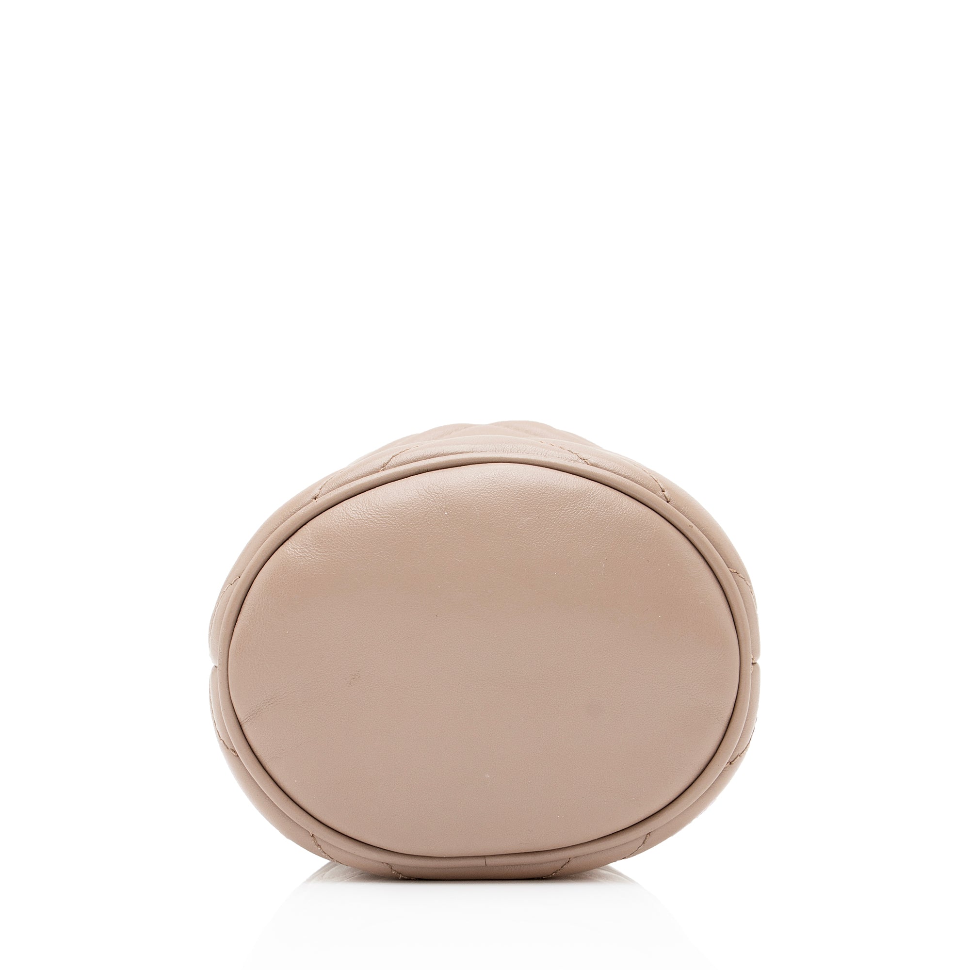 Gucci Matelasse Leather GG Marmont 2.0 Mini Bucket Bag (SHF-lPtWr7)