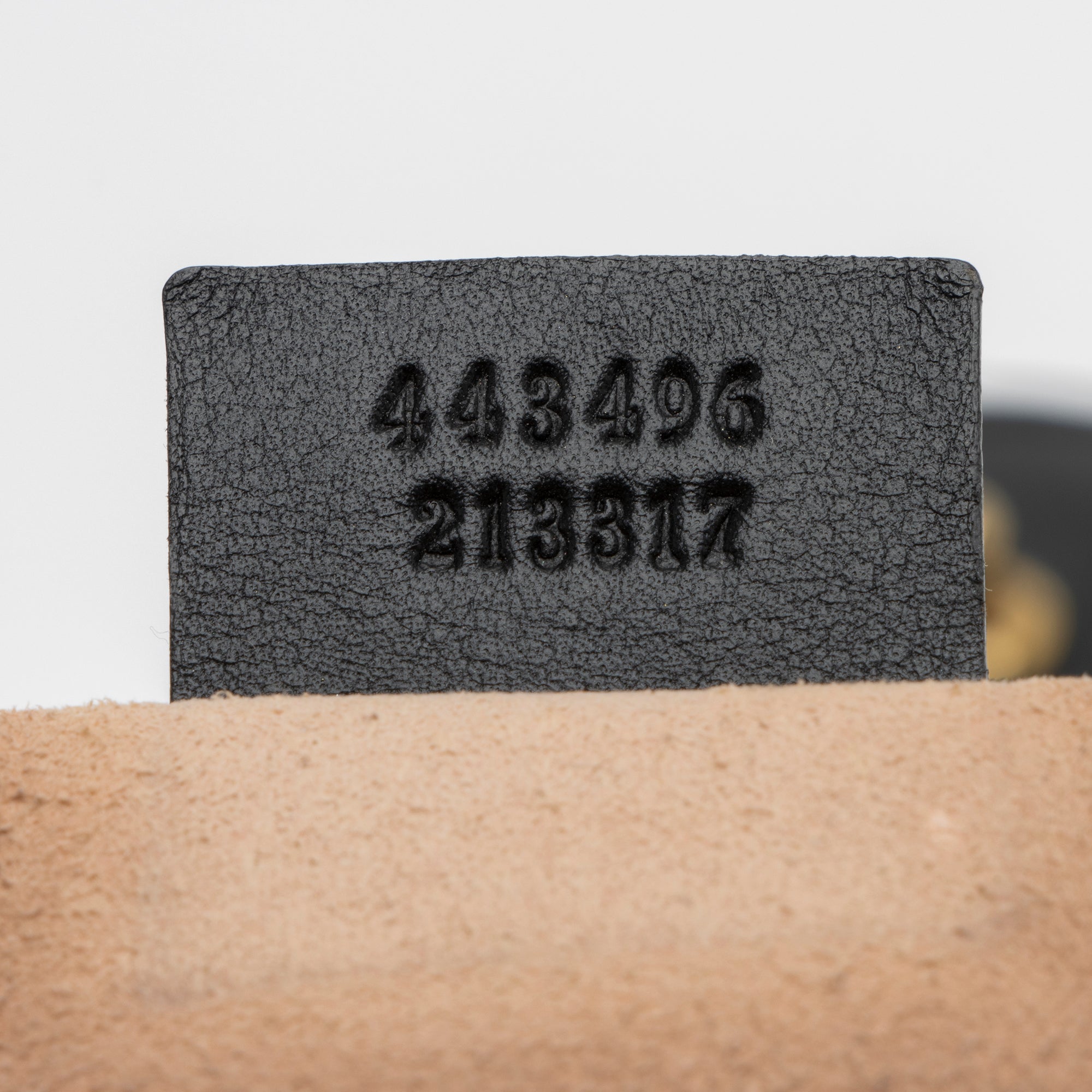 Gucci Matelasse Leather GG Marmont Medium Shoulder Bag (SHF-23834)