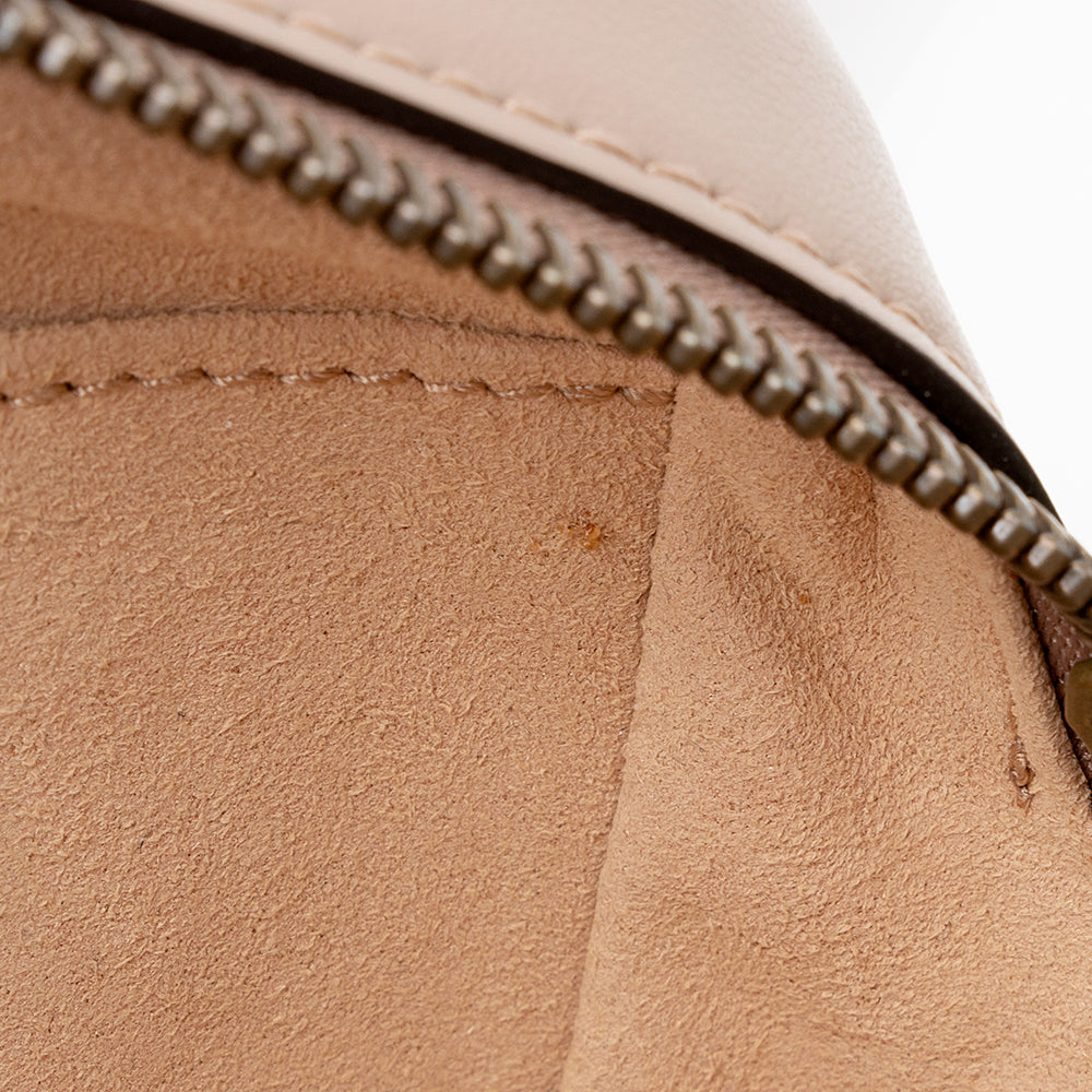 Gucci Matelasse Leather GG Marmont Mini Bag (SHF-22037)