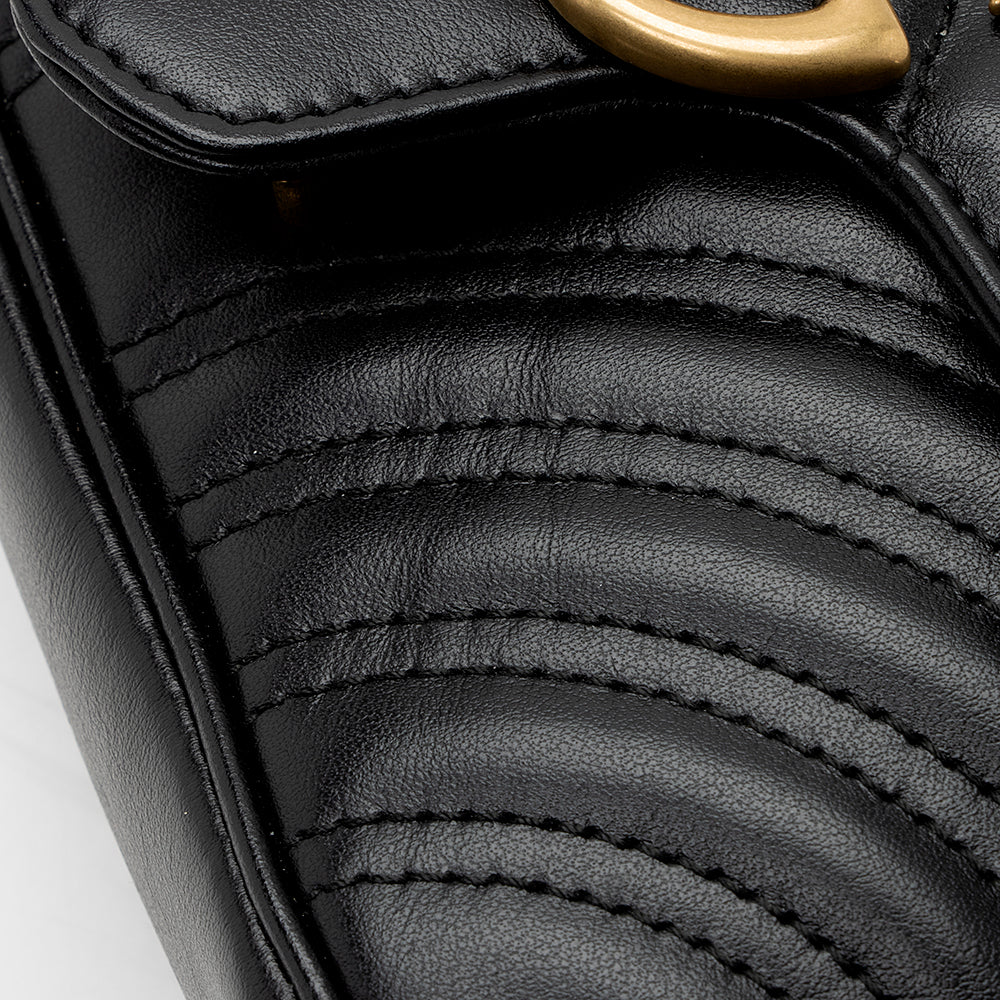 Gucci Matelasse Leather GG Marmont Mini Shoulder Bag (SHF-22106)