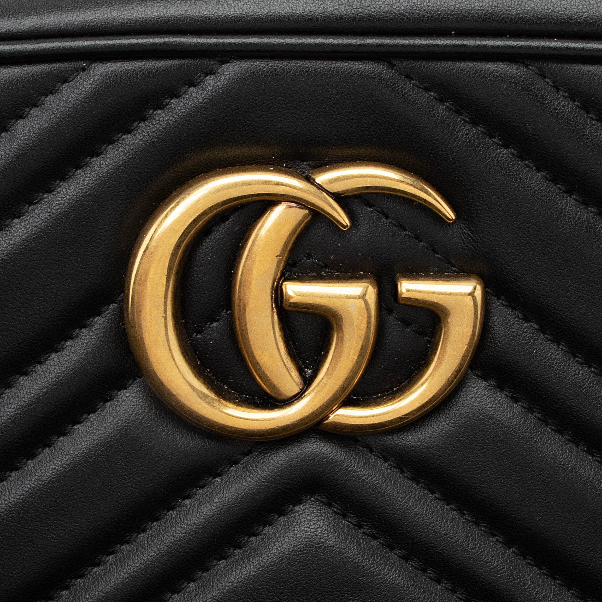 Gucci Matelasse Leather GG Marmont Small Shoulder Bag (SHF-23139)