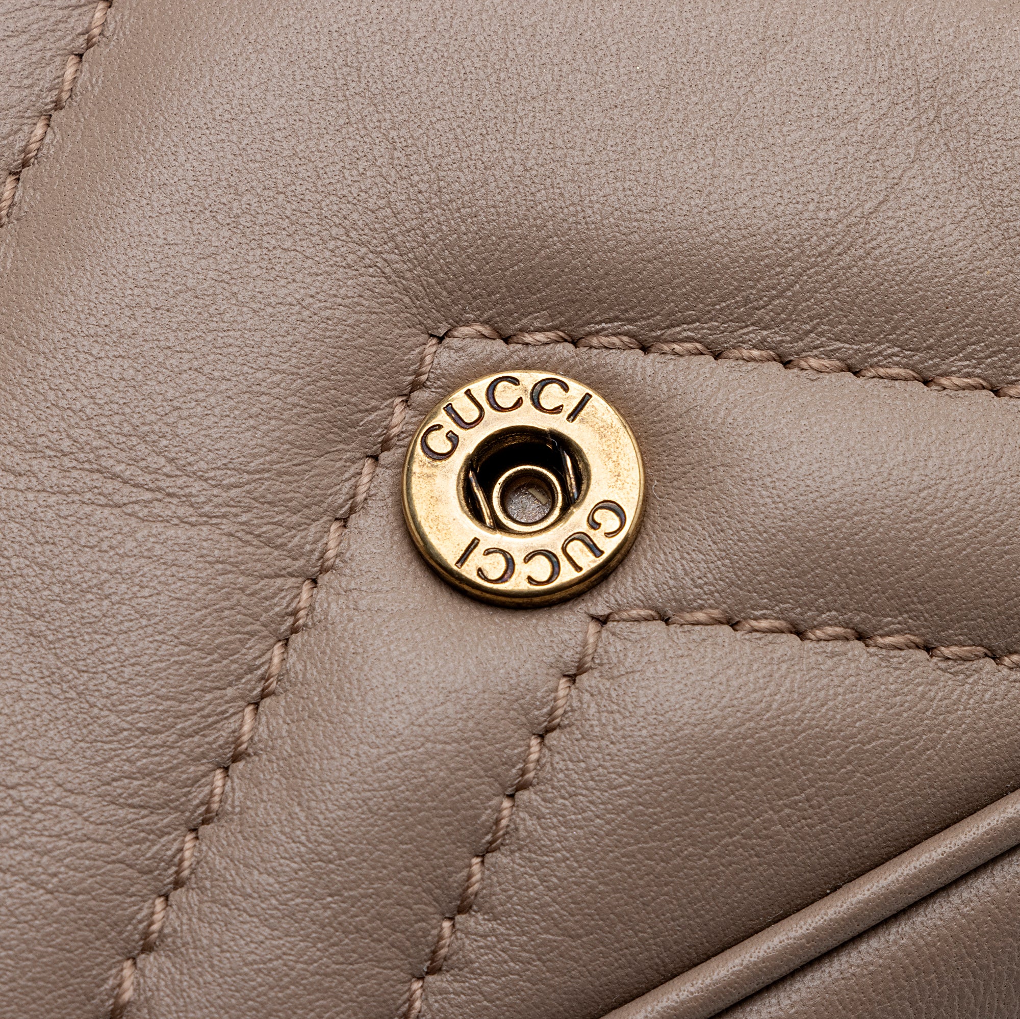 Gucci Matelasse Leather GG Marmont Super Mini Bag - FINAL SALE (SHF-22182)