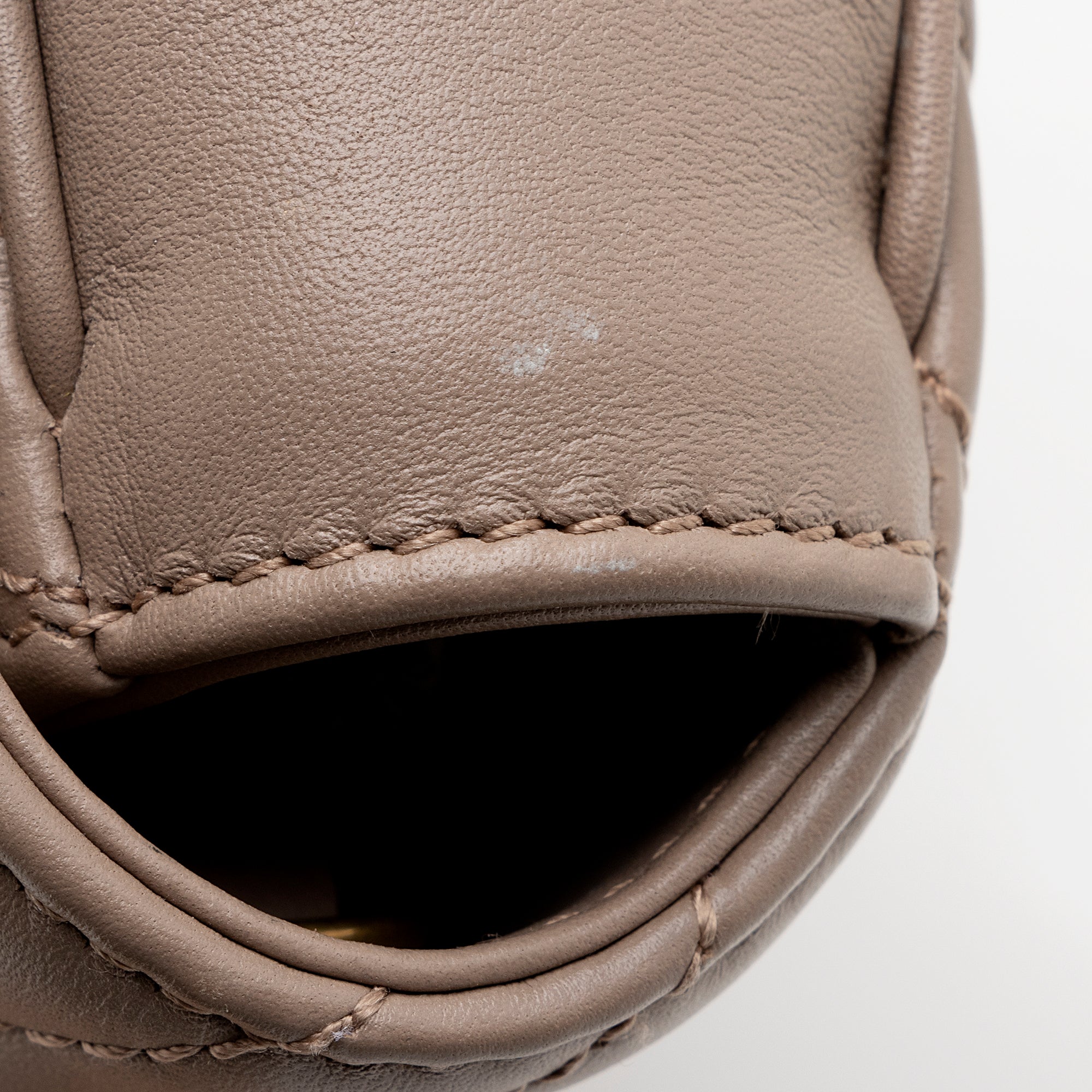 Gucci Matelasse Leather GG Marmont Super Mini Bag - FINAL SALE (SHF-22182)