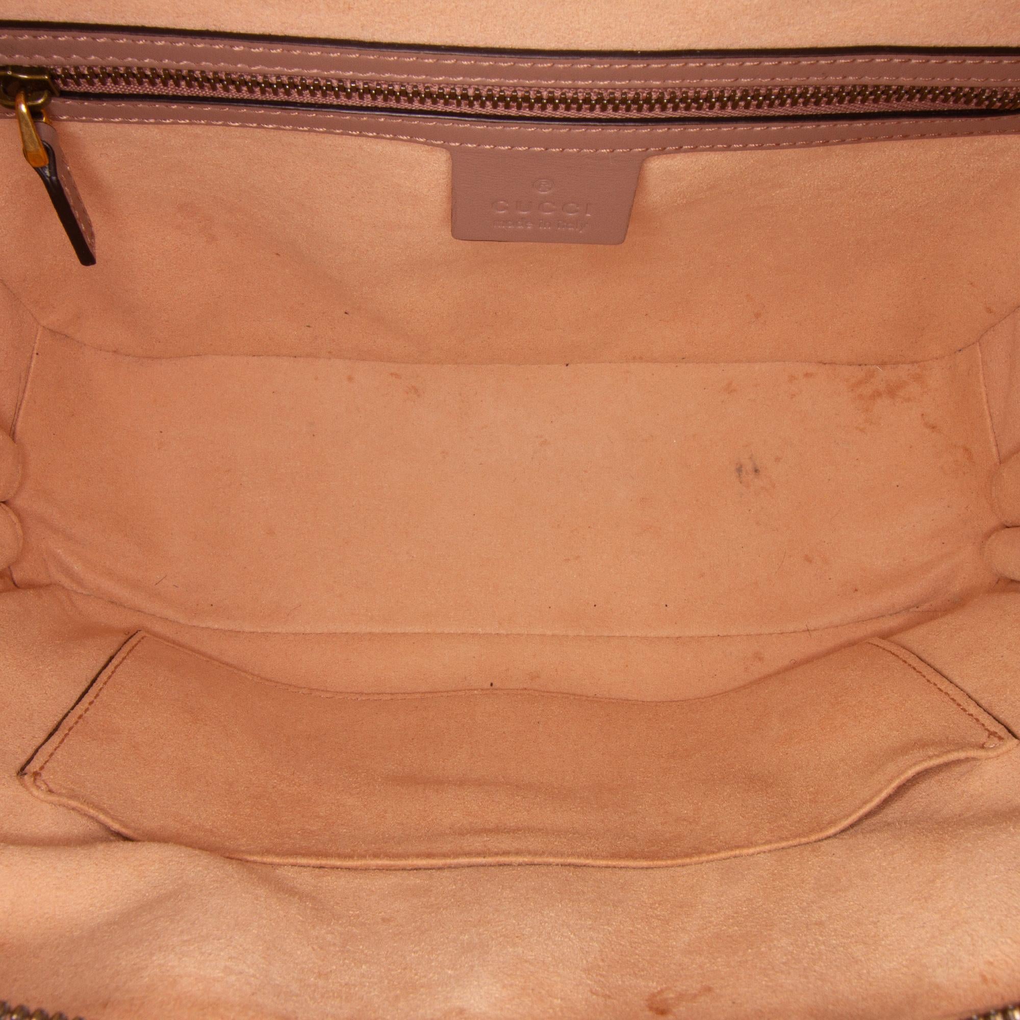 Gucci Matelasse Sylvie Web Small GG Marmont (SHG-35921)