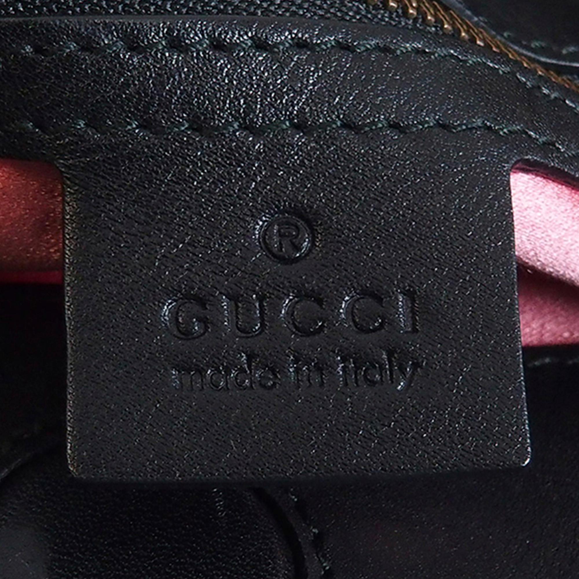Gucci Medium GG Marmont (SHG-36640)