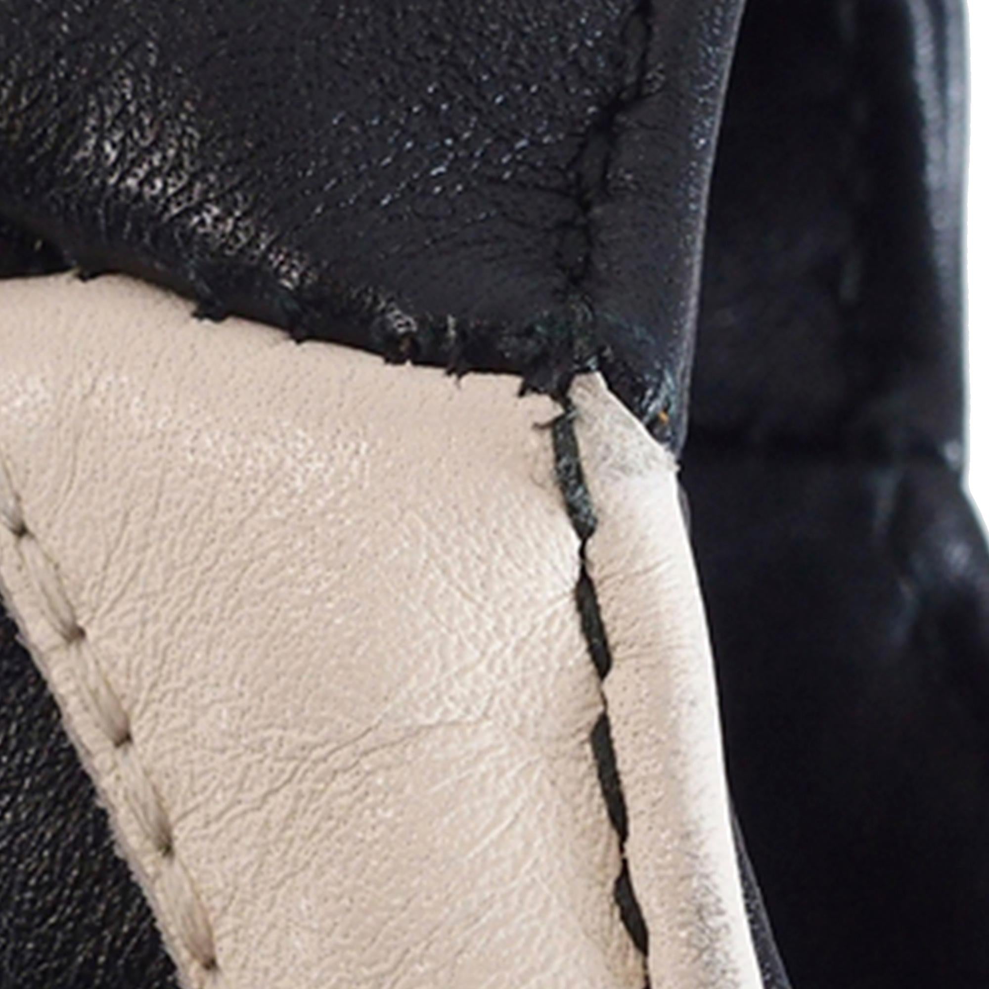 Gucci Medium GG Marmont (SHG-36640)