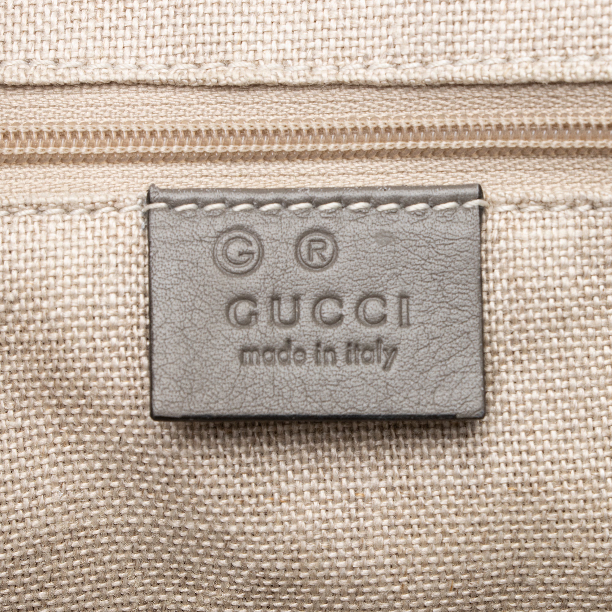 Gucci Microguccissima Leather Joy Medium Zip Tote (SHF-23570)