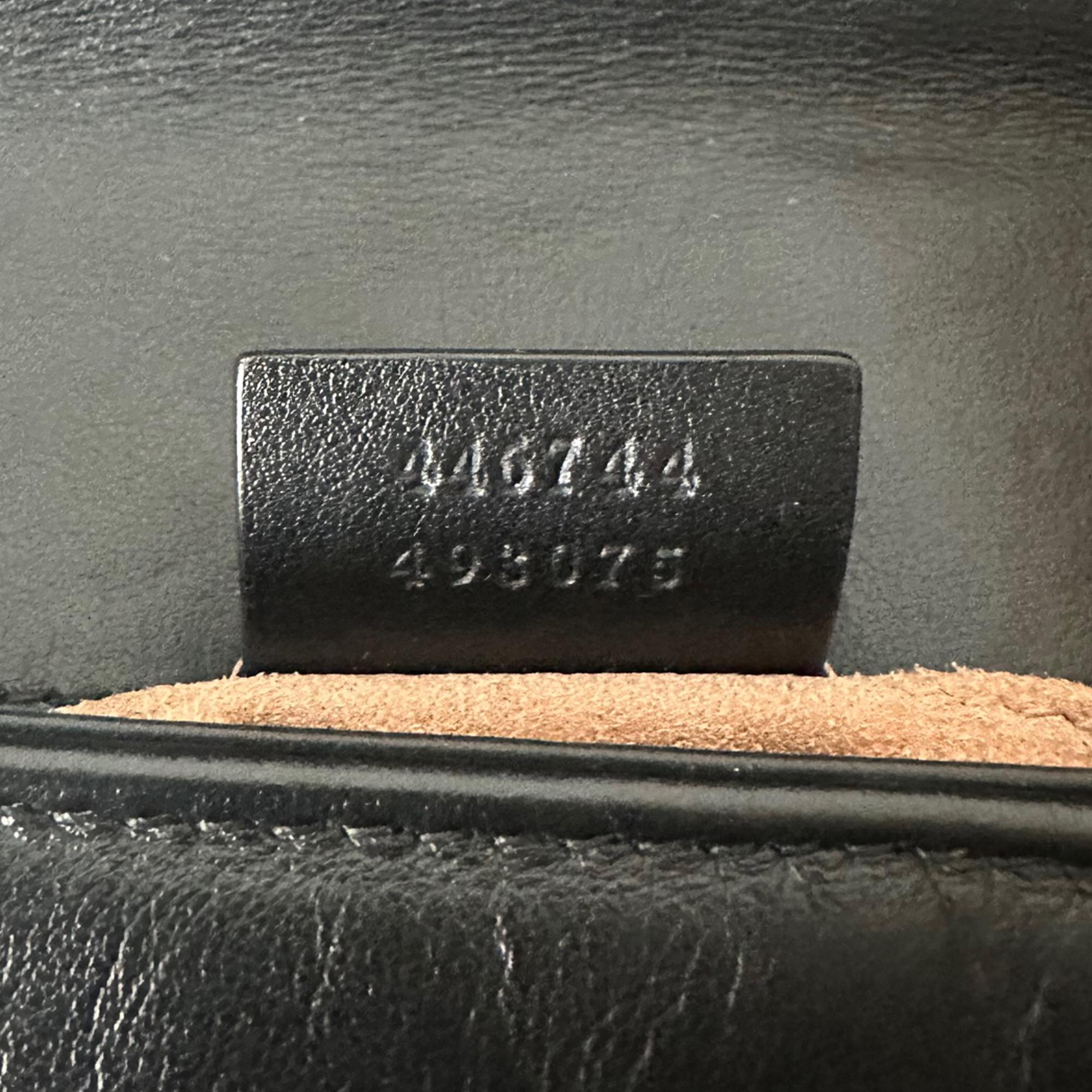 Gucci Mini GG Marmont Matelasse Crossbody (SHG-olqVD2)