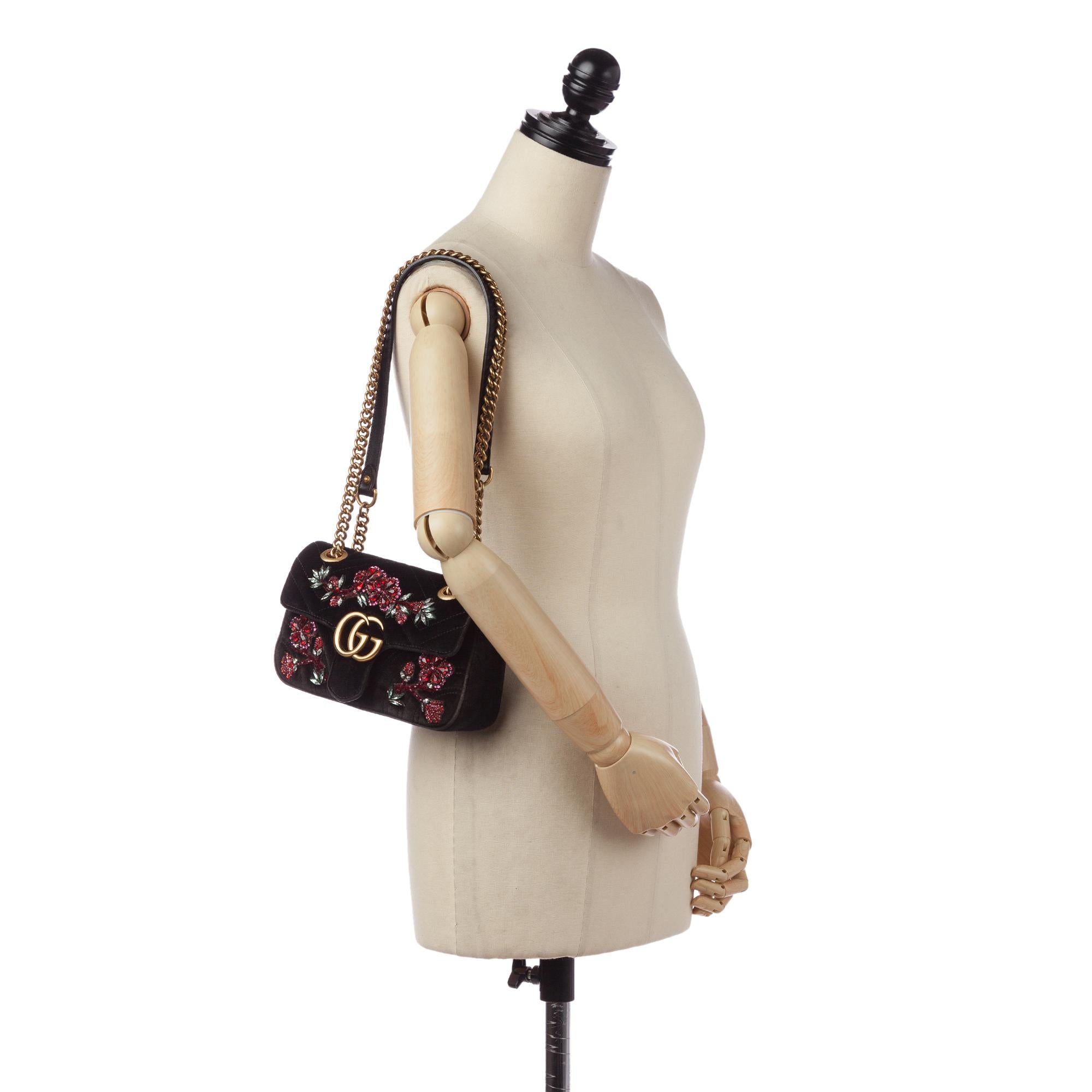 Gucci Mini GG Marmont Matelasse Velvet Crossbody Bag (SHG-32618)