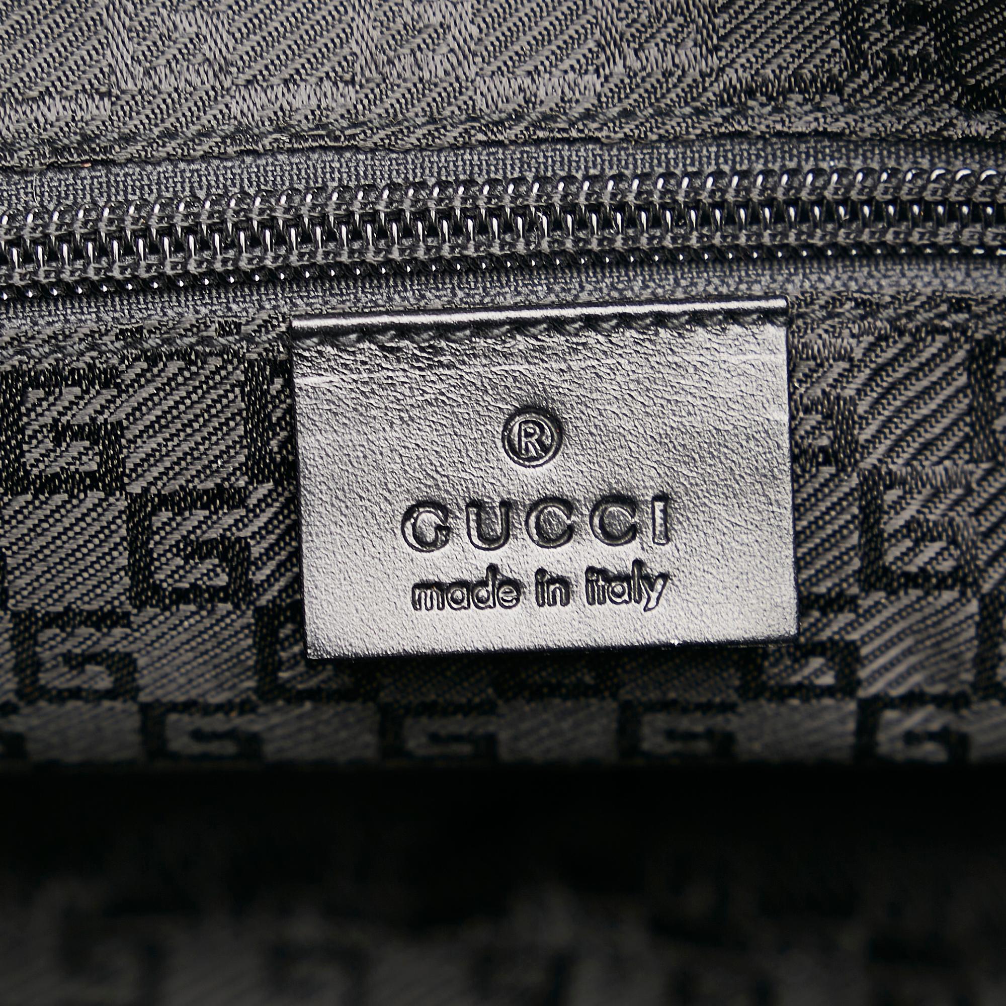 Gucci Nylon Clutch (SHG-36778)