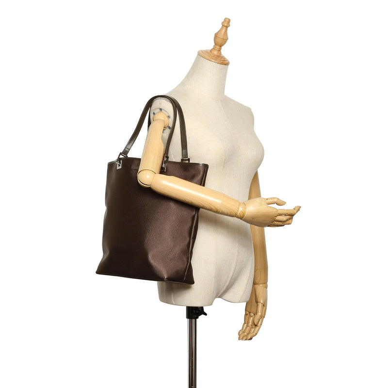 Gucci Nylon Tote Bag (SHG-14660)