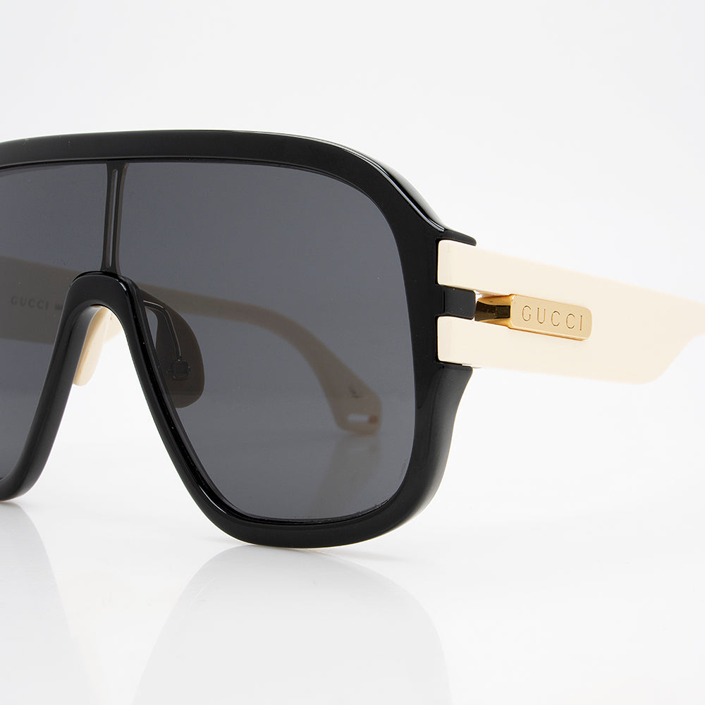Gucci Oversized Shield Sunglasses (SHF-19601)