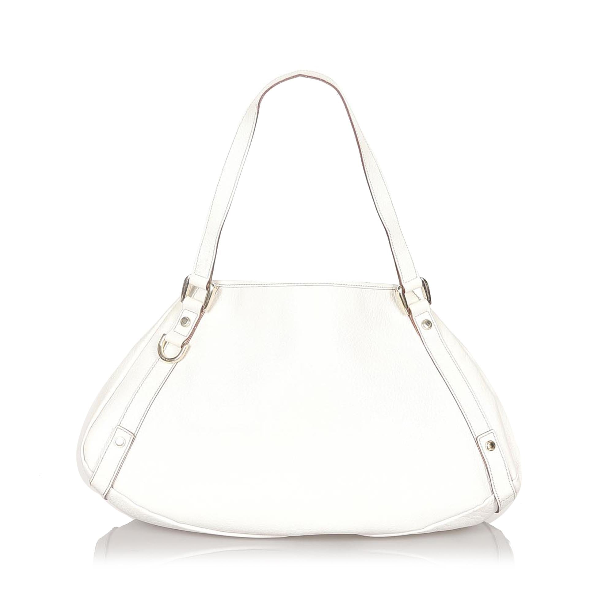 Gucci Pelham Leather Shoulder Bag (SHG-32455)