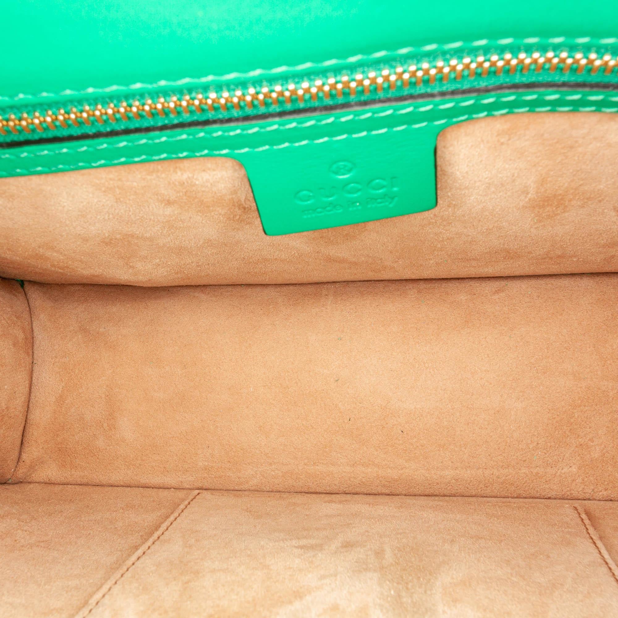 Gucci Sylvie Leather Shoulder Bag (SHG-21509)