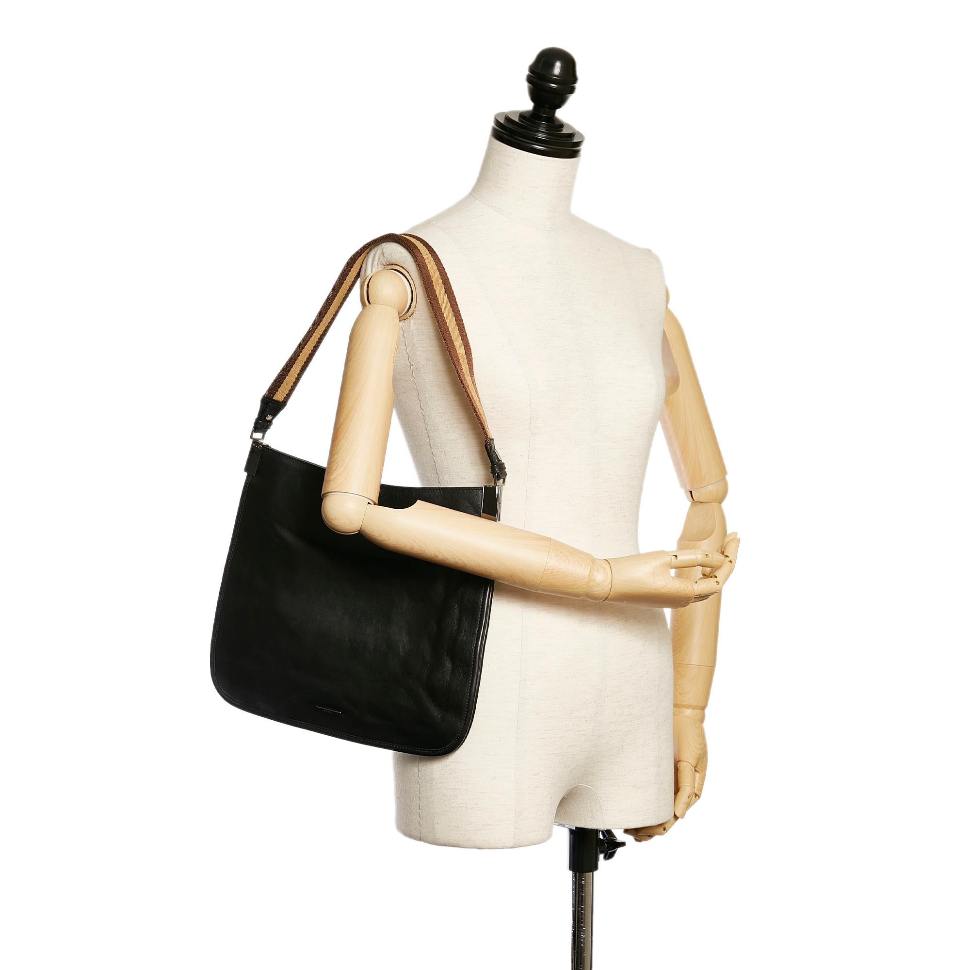 Gucci Web Leather Shoulder Bag (SHG-28499)