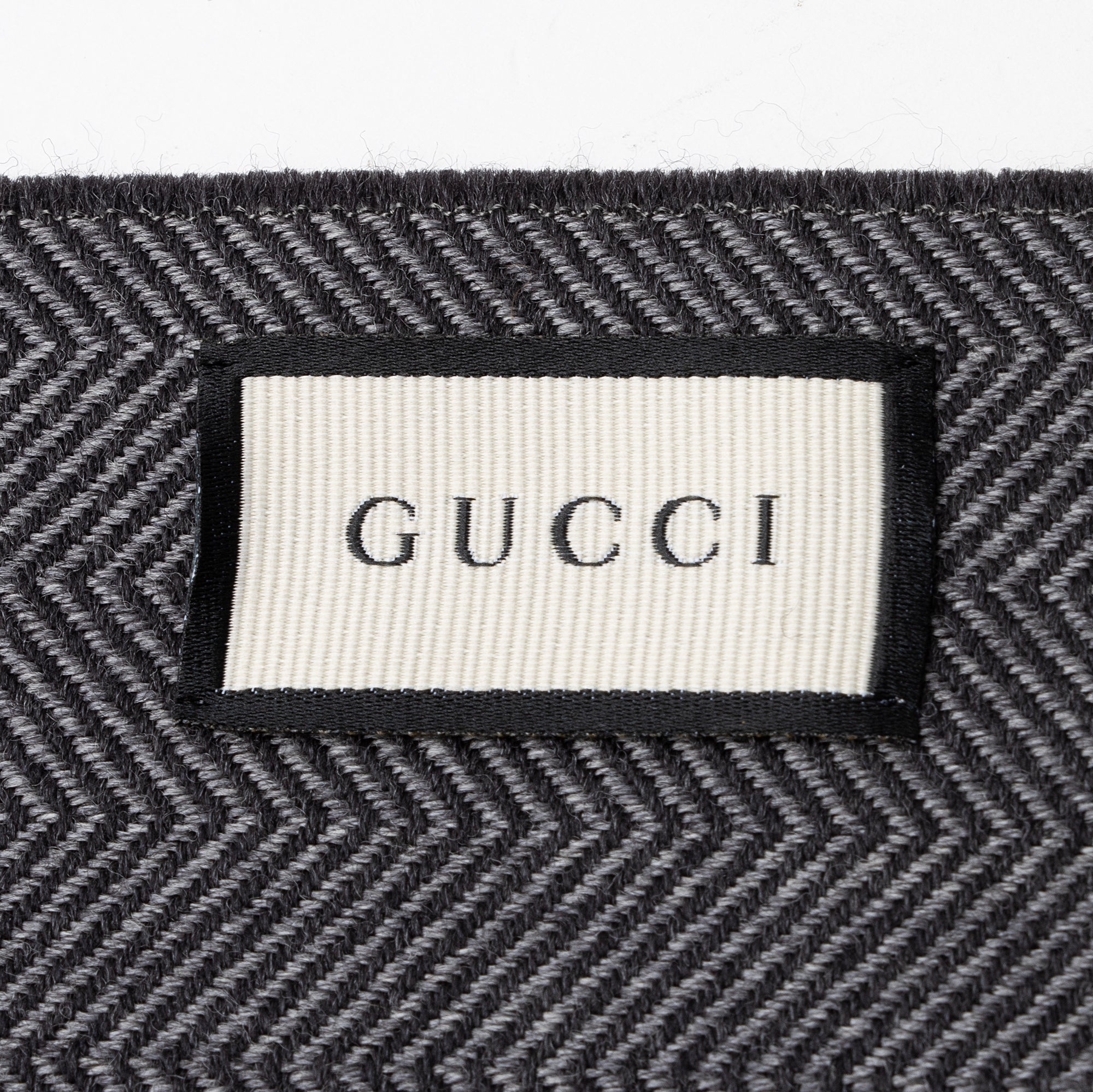 Gucci Wool Cree Logo Scarf (SHF-22461)