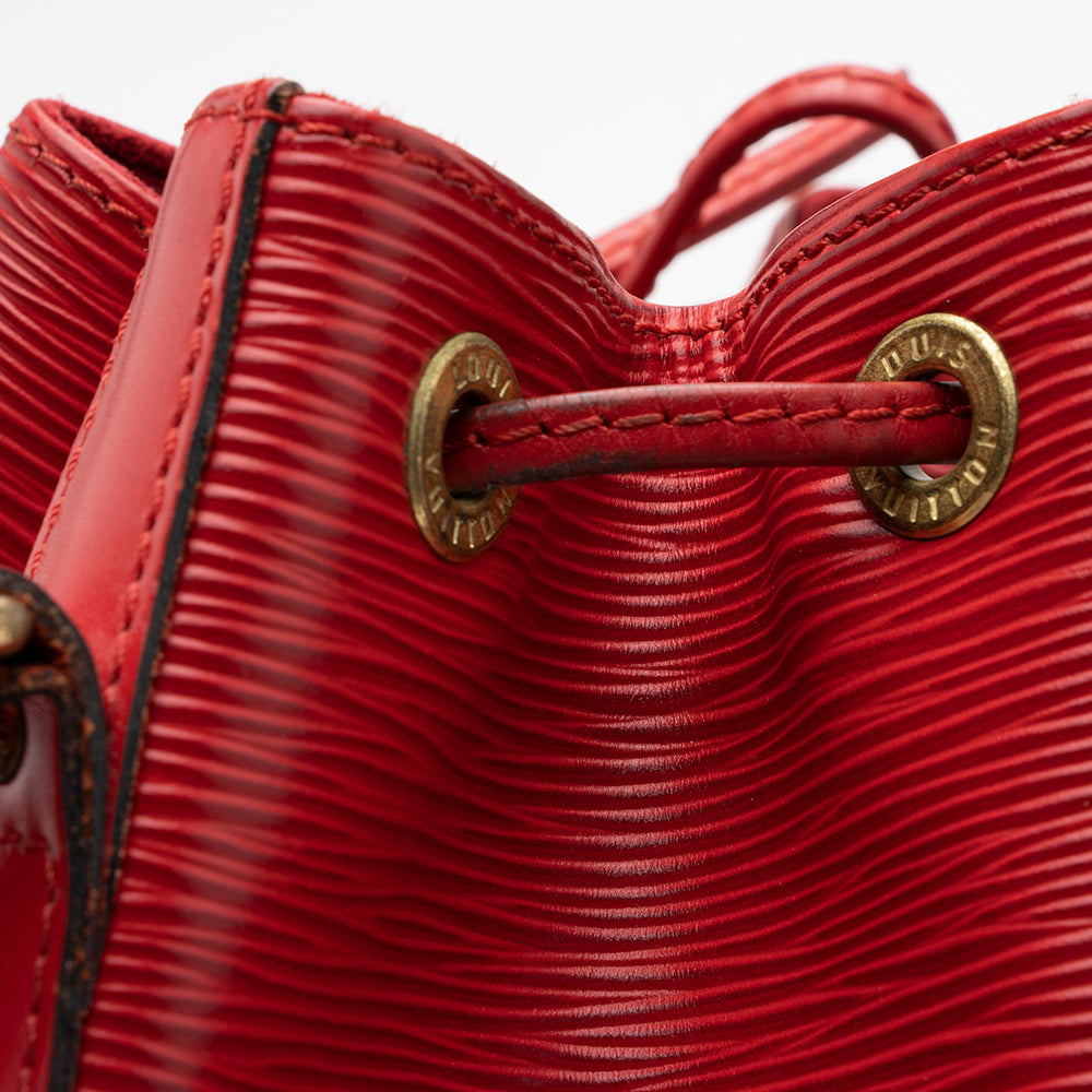 Louis Vuiton Vintage Epi Leather Petit Noe Shoulder Bag (SHF-14895)