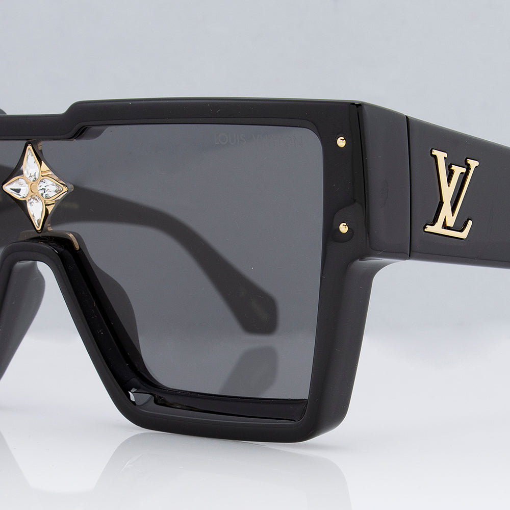 Louis Vuitton Cyclone Sunglasses (SHF-21510)