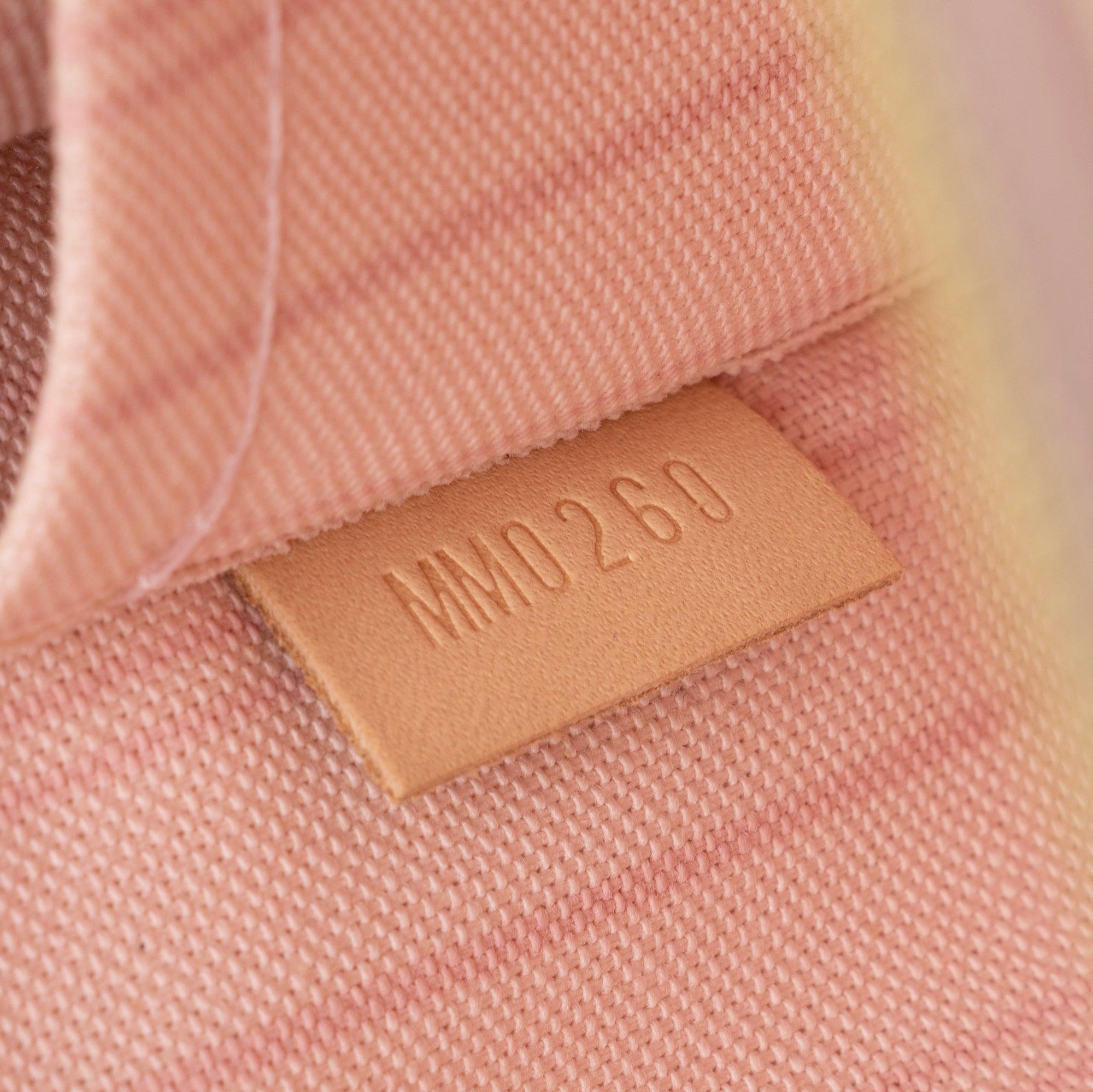 Louis Vuitton Damier Azur Neverfull MM Pochette (SHF-23938)