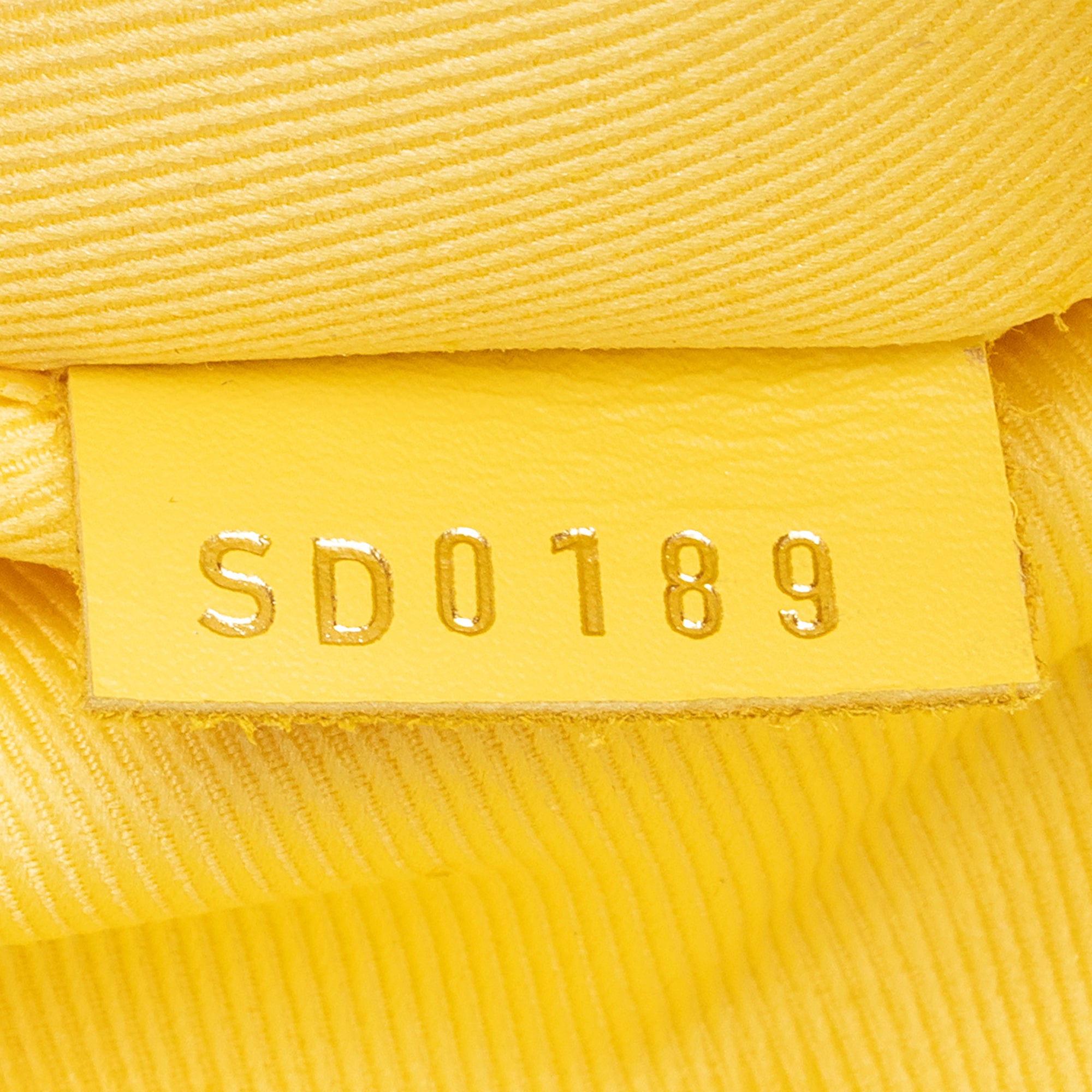 Louis Vuitton Damier Azur Saintonge Shoulder Bag (SHF-23906)