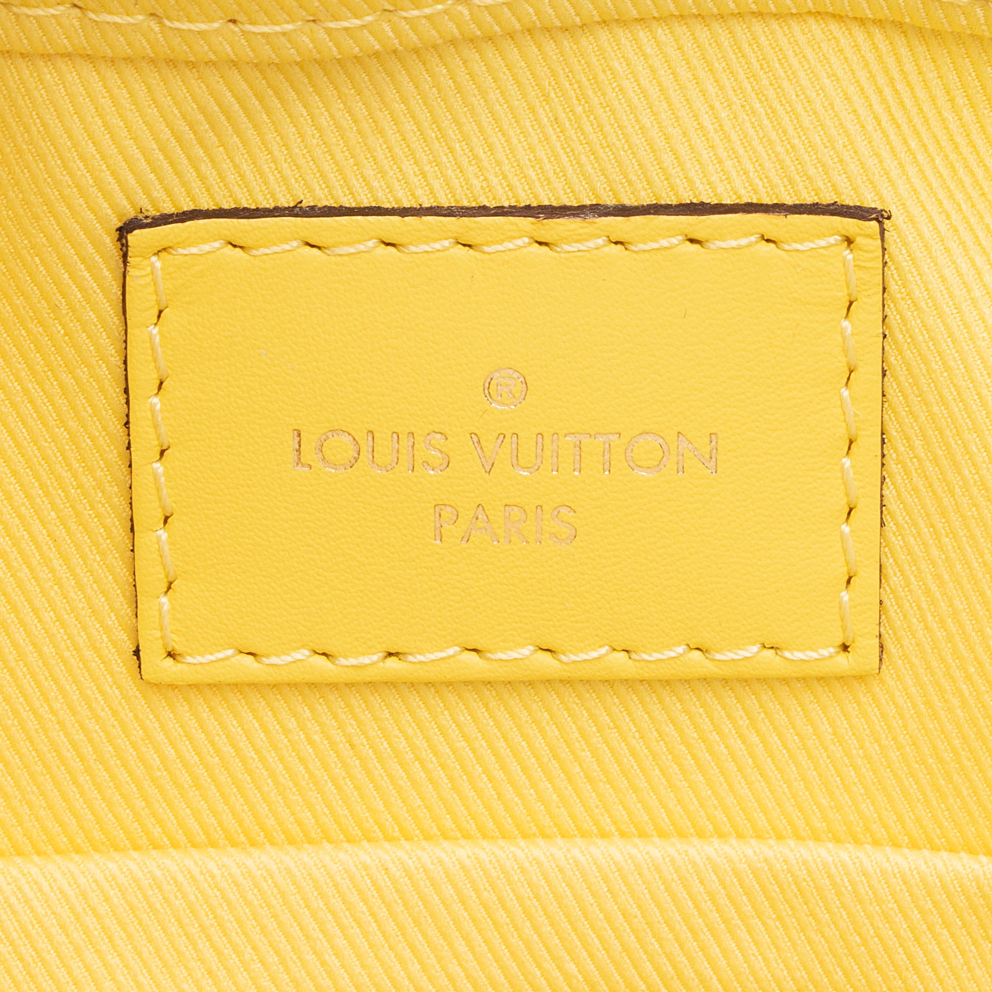 Louis Vuitton Damier Azur Saintonge Shoulder Bag (SHF-23906)