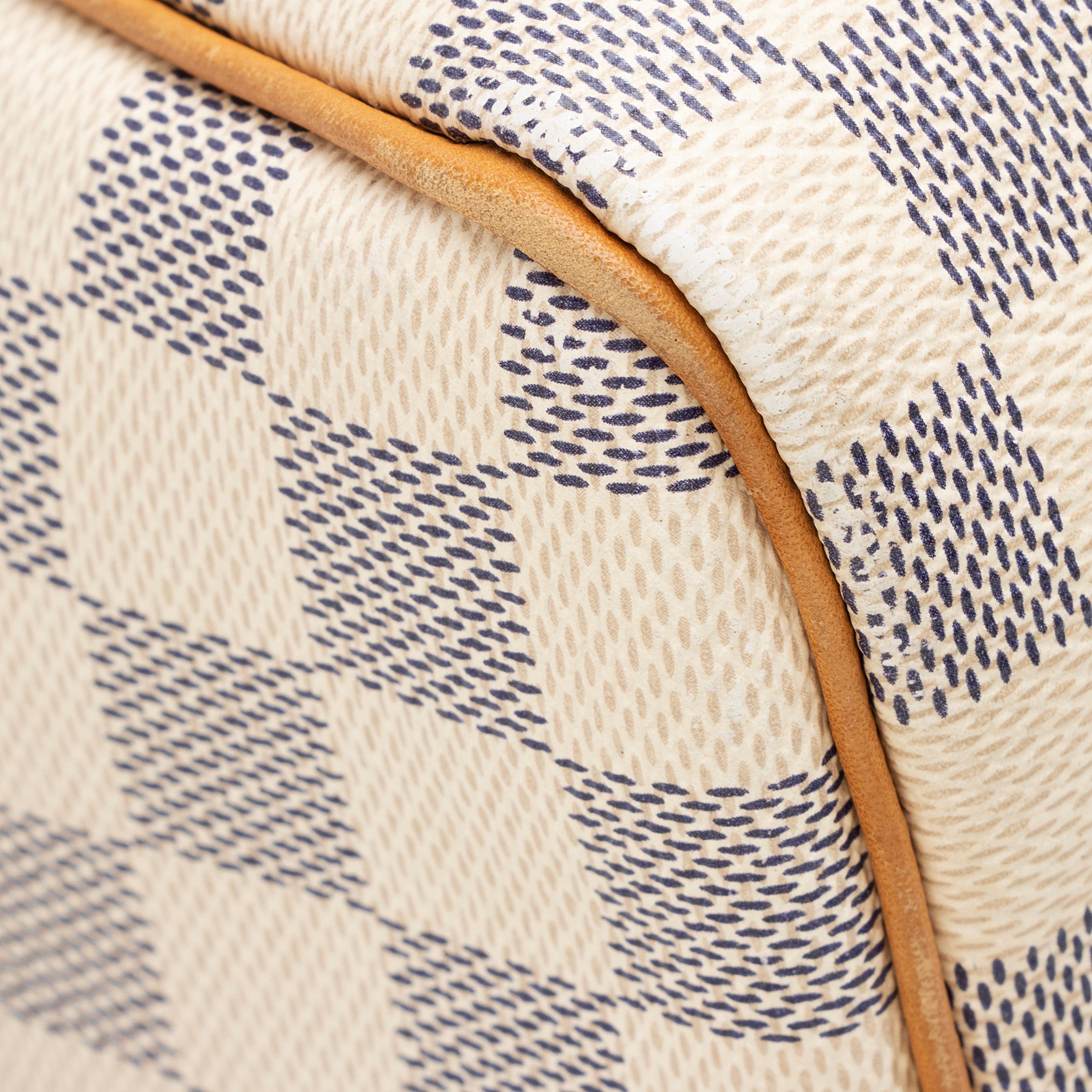 Louis Vuitton Damier Azur Speedy 30 Satchel (SHF-EJWajq)