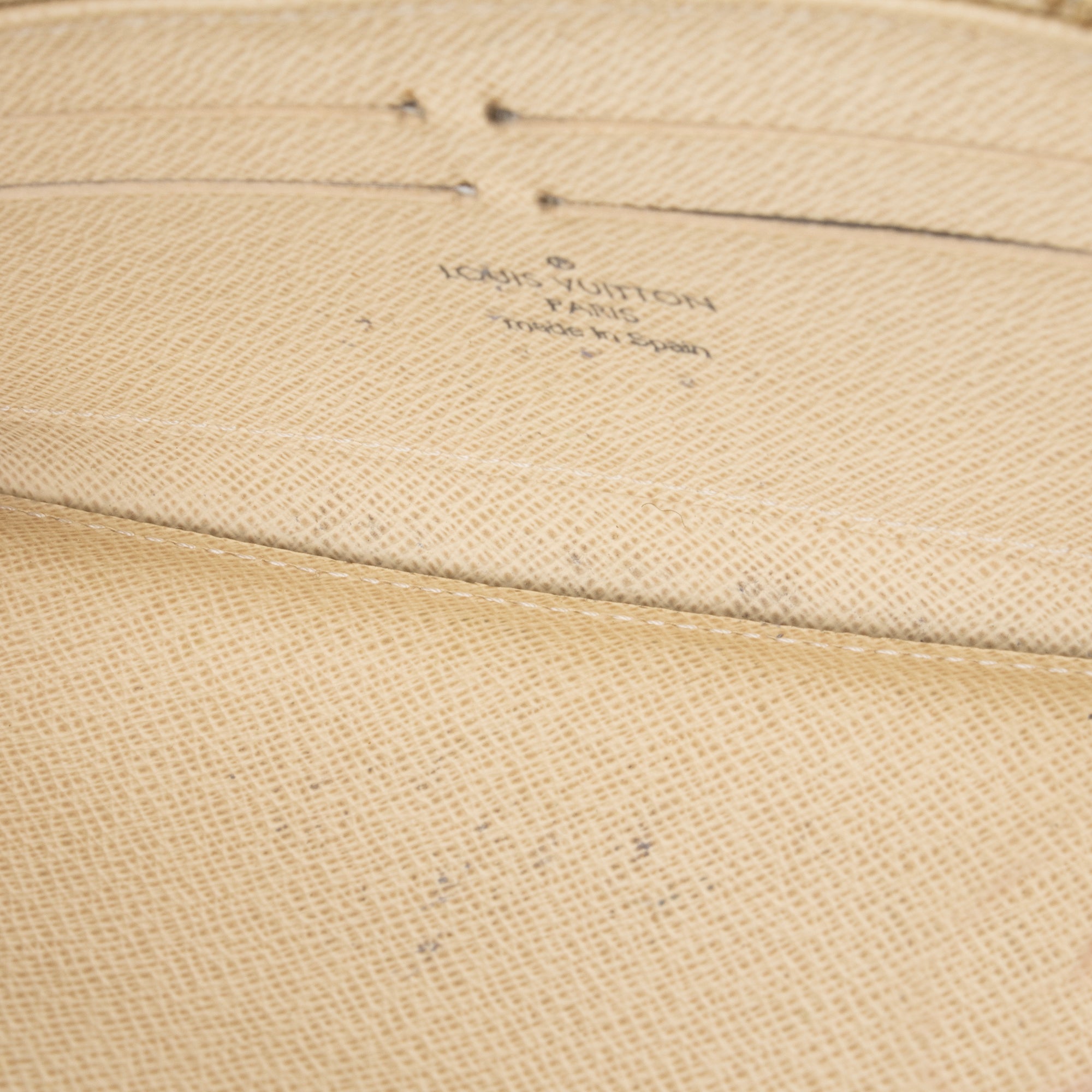 Louis Vuitton Damier Azur Zippy Wallet (SHF-mbPaf0)