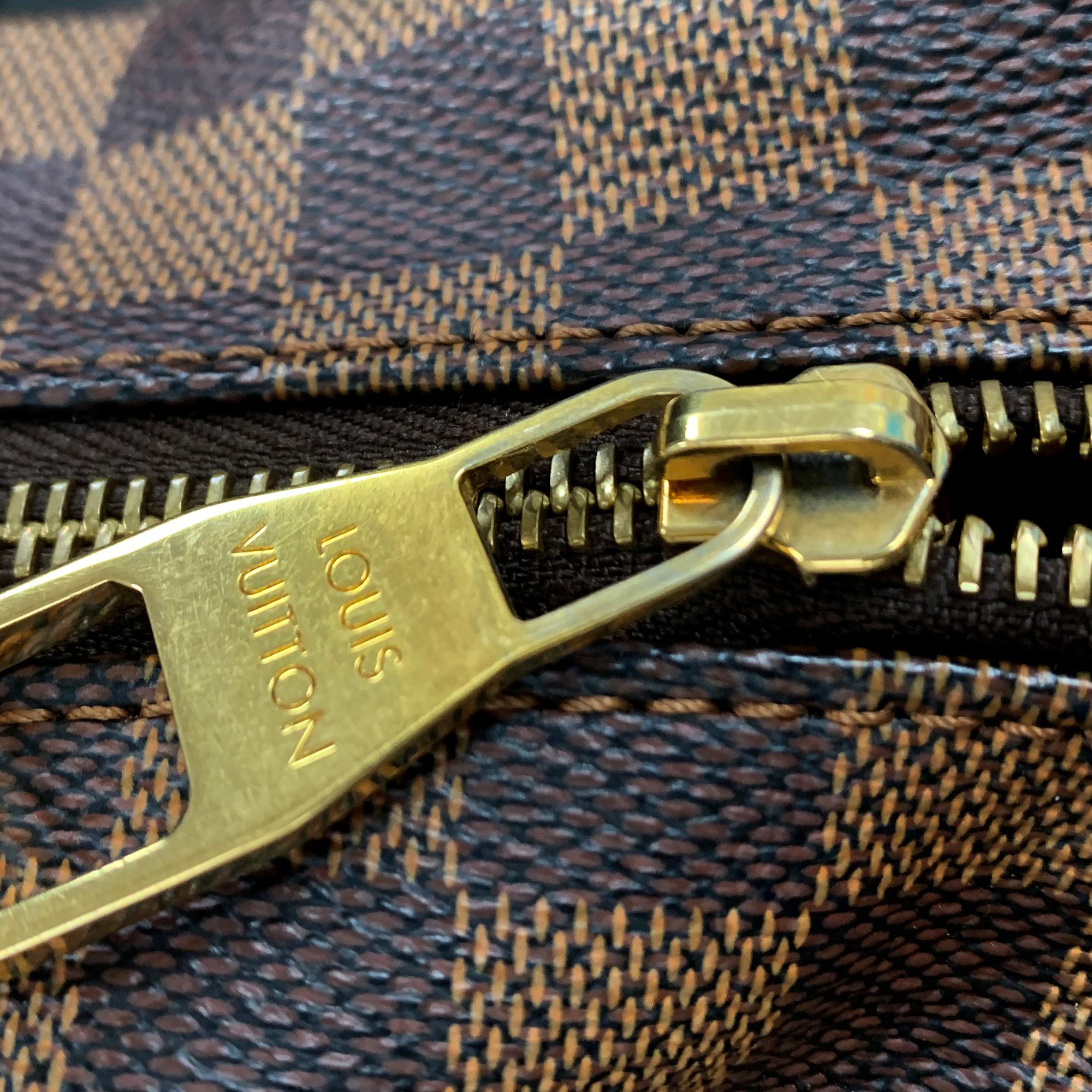 Louis Vuitton Damier Ebene Evora MM (SHG-35399)