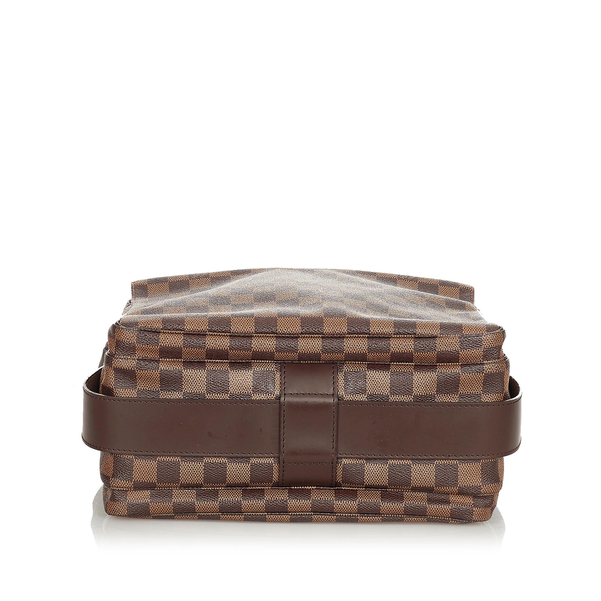 Louis Vuitton Damier Ebene Naviglio (SHG-24248)