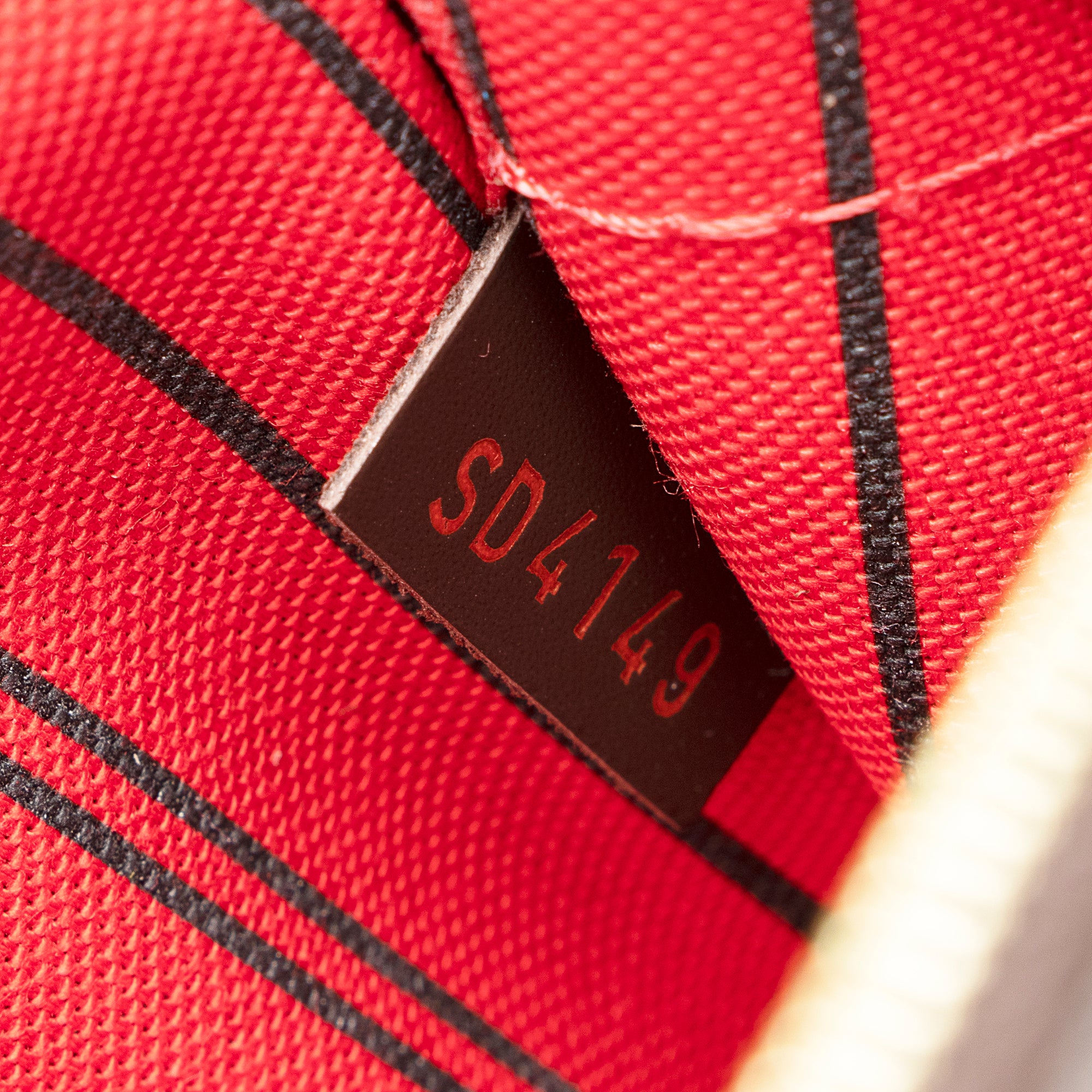 Louis Vuitton Damier Ebene Neverfull MM Pochette (SHF-22240)