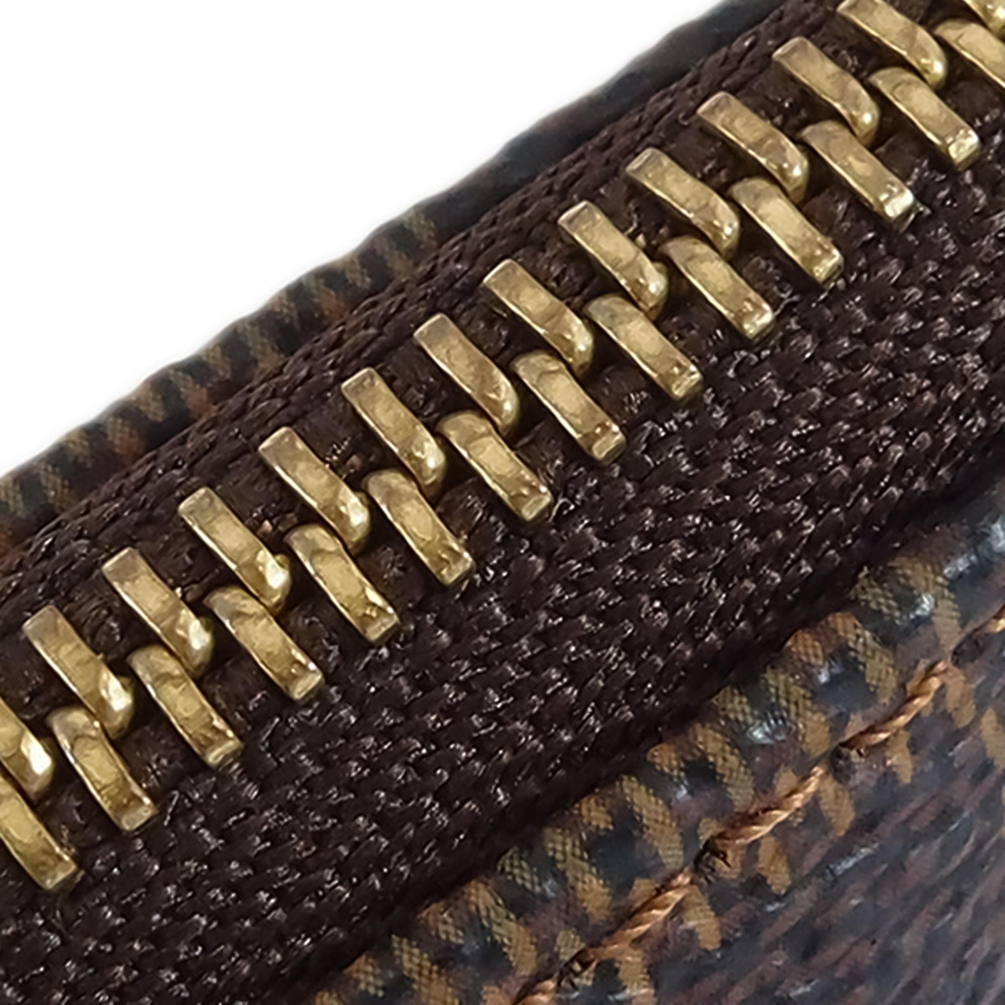 Louis Vuitton Damier Ebene Pochette Accessoires (SHG-36538)